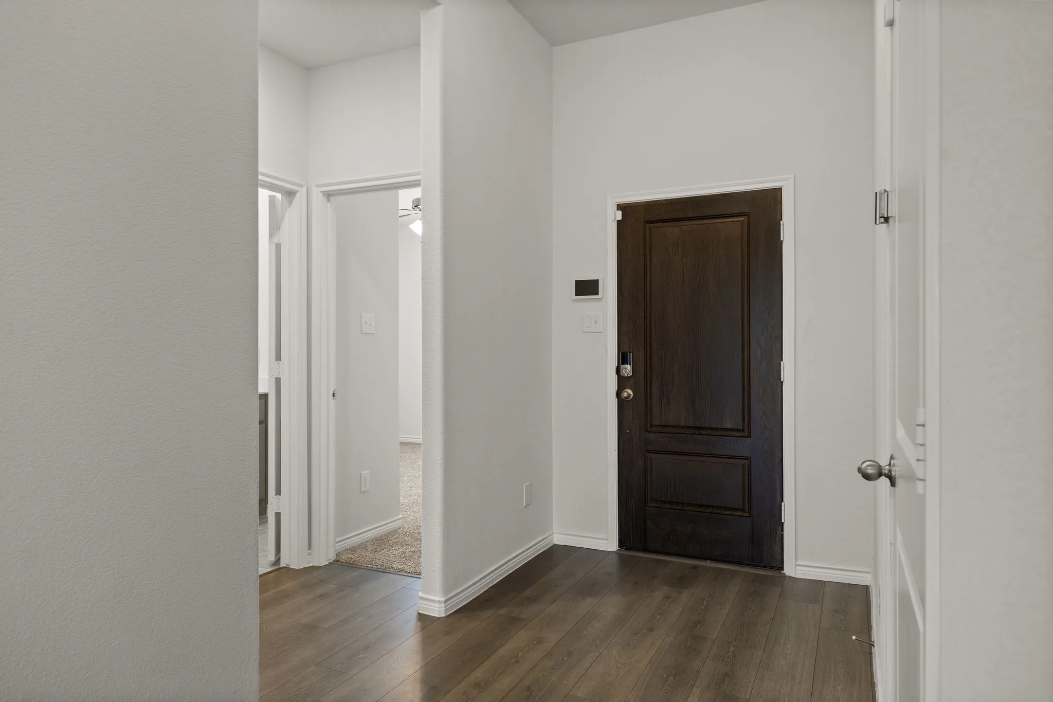 Single Family Residence For Rent in Kaufman County , 2045 Tahoka Lane, Heath, Texas 75126, 4 Bedroom, 2 Bathroom, 2 Garage spaces, 1,830 Sqft, built in 2021, mls#21379853, Real Estate Agent in Heath, Homes For Rent in Kaufman county, Homes For Rent in Heath, Realtor in Heath Texas, Real Estate Brokerage Independent Realty Texas, Luminita Cordes Realtor