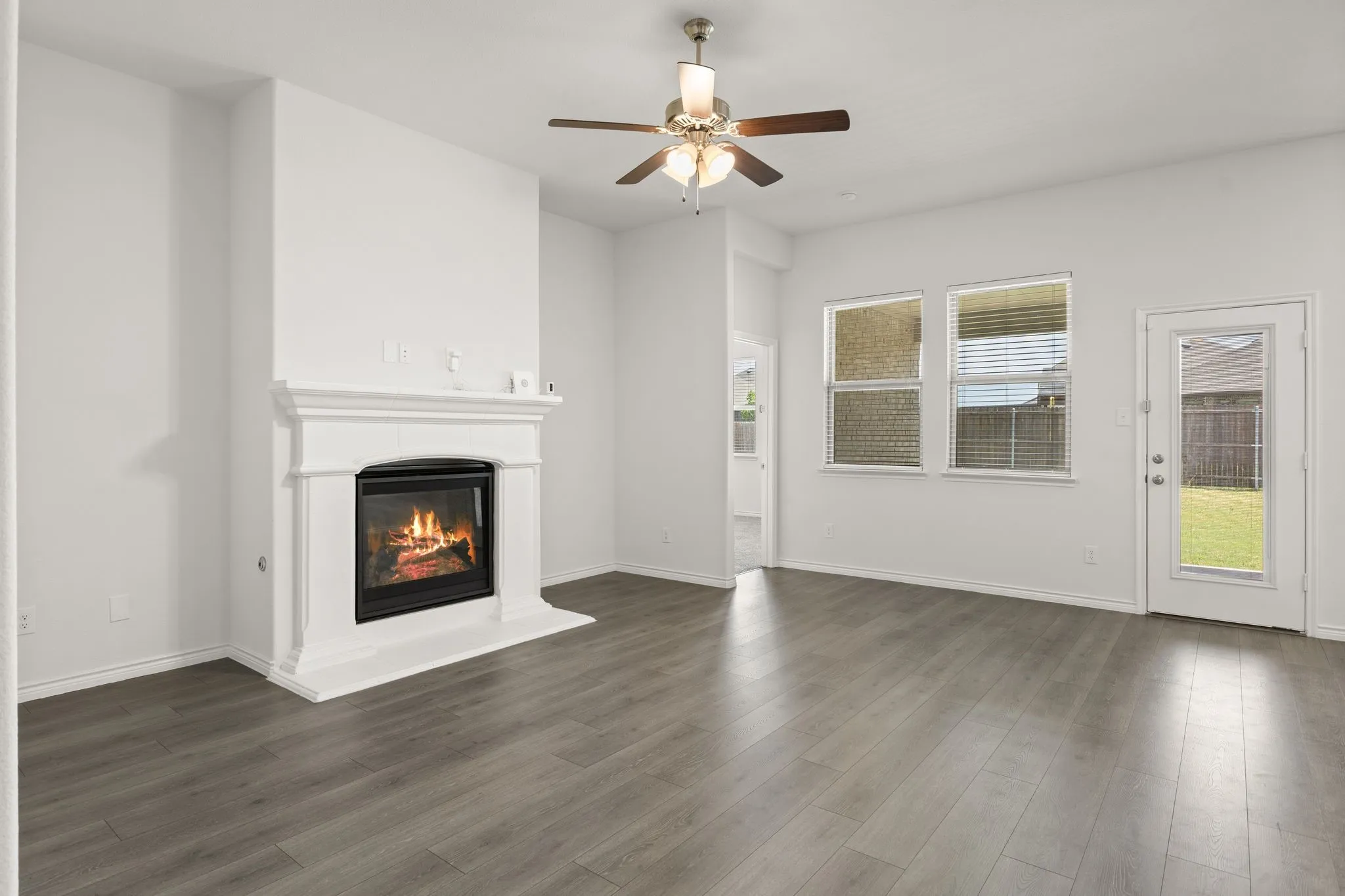 Single Family Residence For Rent in Kaufman County , 2045 Tahoka Lane, Heath, Texas 75126, 4 Bedroom, 2 Bathroom, 2 Garage spaces, 1,830 Sqft, built in 2021, mls#21379853, Real Estate Agent in Heath, Homes For Rent in Kaufman county, Homes For Rent in Heath, Realtor in Heath Texas, Real Estate Brokerage Independent Realty Texas, Luminita Cordes Realtor