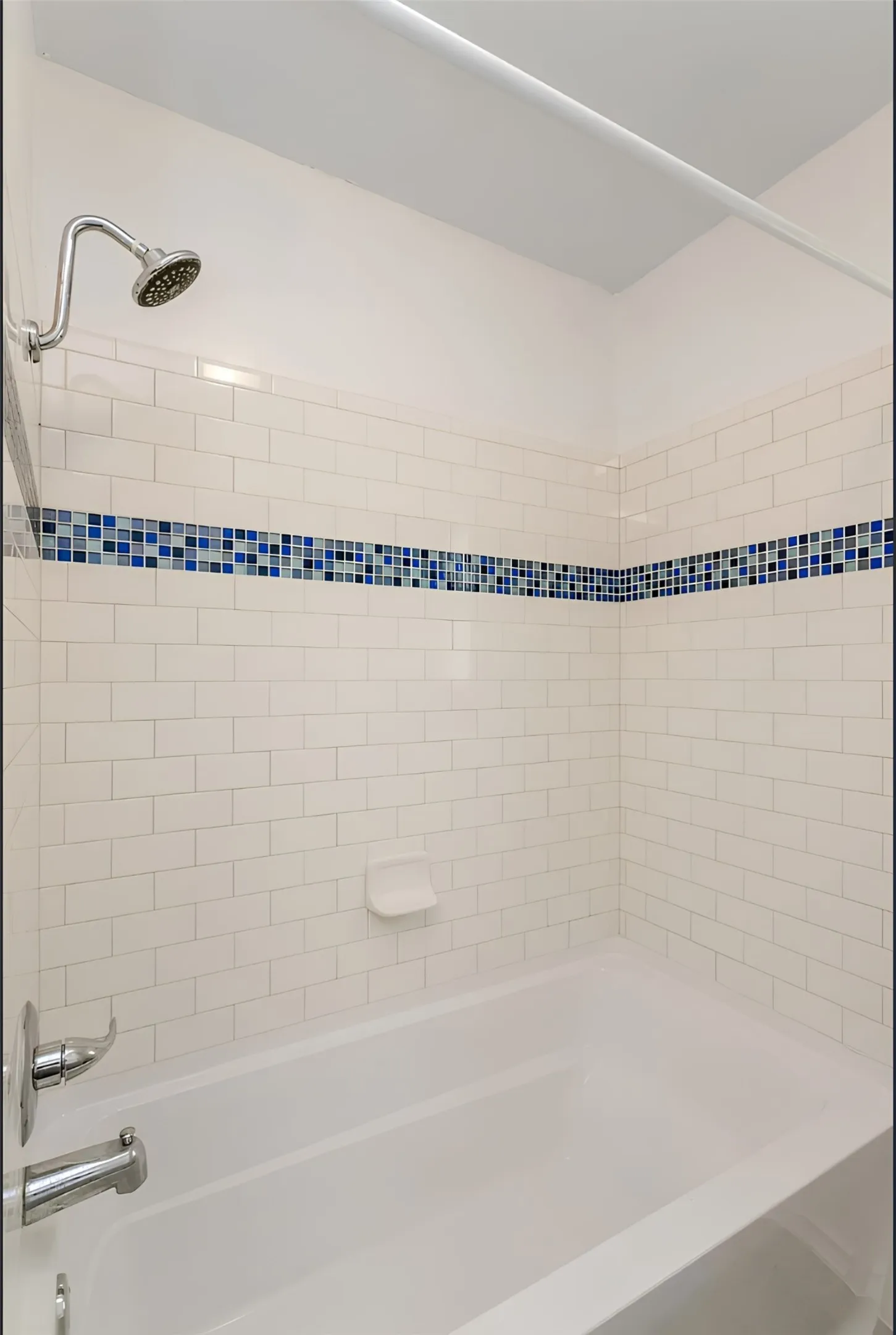 Single Family Residence For Rent in Tarrant County , 2805 Mintwood Place, Arlington, Texas 76016, 3 Bedroom, 2 Bathroom, 2 Garage spaces, 1,328 Sqft, built in 1974, mls#21379861, Real Estate Agent in Arlington, Homes For Rent in Tarrant county, Homes For Rent in Arlington, Realtor in Arlington Texas, Real Estate Brokerage Independent Realty Texas, Luminita Cordes Realtor