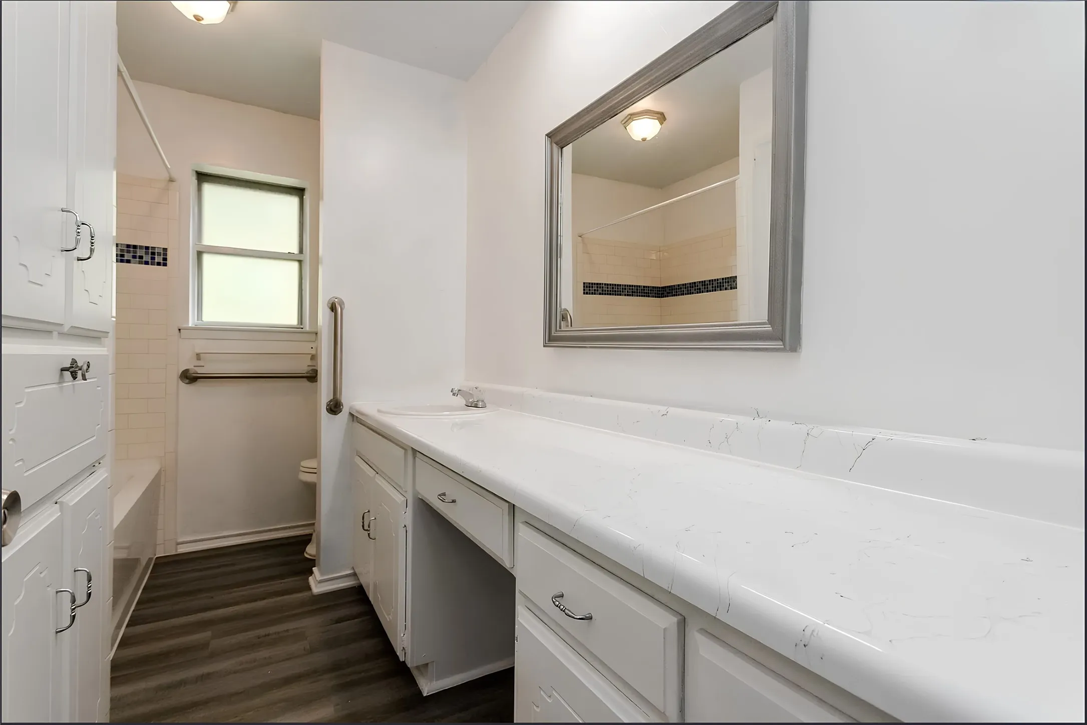 Single Family Residence For Rent in Tarrant County , 2805 Mintwood Place, Arlington, Texas 76016, 3 Bedroom, 2 Bathroom, 2 Garage spaces, 1,328 Sqft, built in 1974, mls#21379861, Real Estate Agent in Arlington, Homes For Rent in Tarrant county, Homes For Rent in Arlington, Realtor in Arlington Texas, Real Estate Brokerage Independent Realty Texas, Luminita Cordes Realtor