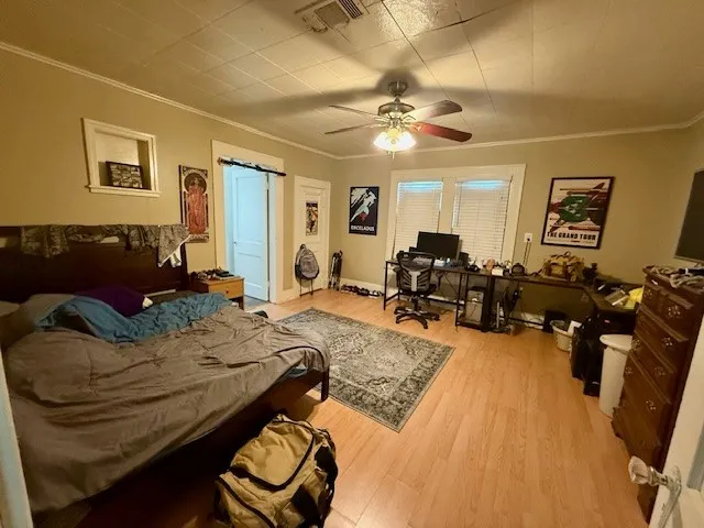 Single Family Residence For Sale in Cooke County , 322&410 E Division Street, Muenster, Texas 76252, 3 Bedroom, 2 Bathroom, Garage spaces, 1,432 Sqft, built in 1917, mls#21379858, Real Estate Agent in Muenster, Homes For Sale in Cooke county, Homes For Sale in Muenster, Realtor in Muenster Texas, Real Estate Brokerage Independent Realty Texas, Luminita Cordes Realtor