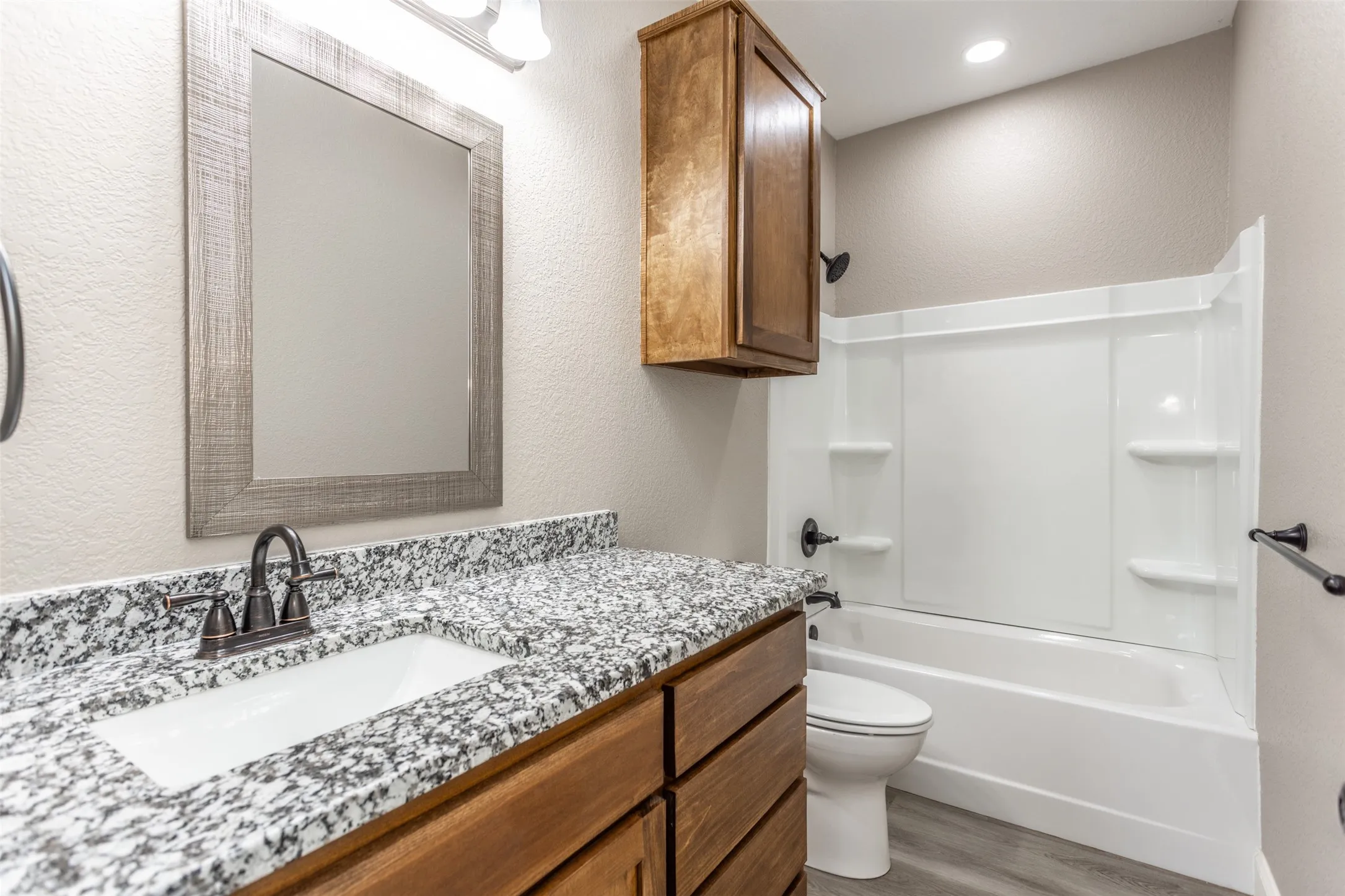 Single Family Residence For Sale in Cooke County , 322&410 E Division Street, Muenster, Texas 76252, 3 Bedroom, 2 Bathroom, Garage spaces, 1,432 Sqft, built in 1917, mls#21379858, Real Estate Agent in Muenster, Homes For Sale in Cooke county, Homes For Sale in Muenster, Realtor in Muenster Texas, Real Estate Brokerage Independent Realty Texas, Luminita Cordes Realtor