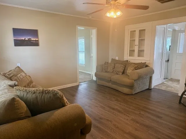Single Family Residence For Sale in Cooke County , 322&410 E Division Street, Muenster, Texas 76252, 3 Bedroom, 2 Bathroom, Garage spaces, 1,432 Sqft, built in 1917, mls#21379858, Real Estate Agent in Muenster, Homes For Sale in Cooke county, Homes For Sale in Muenster, Realtor in Muenster Texas, Real Estate Brokerage Independent Realty Texas, Luminita Cordes Realtor