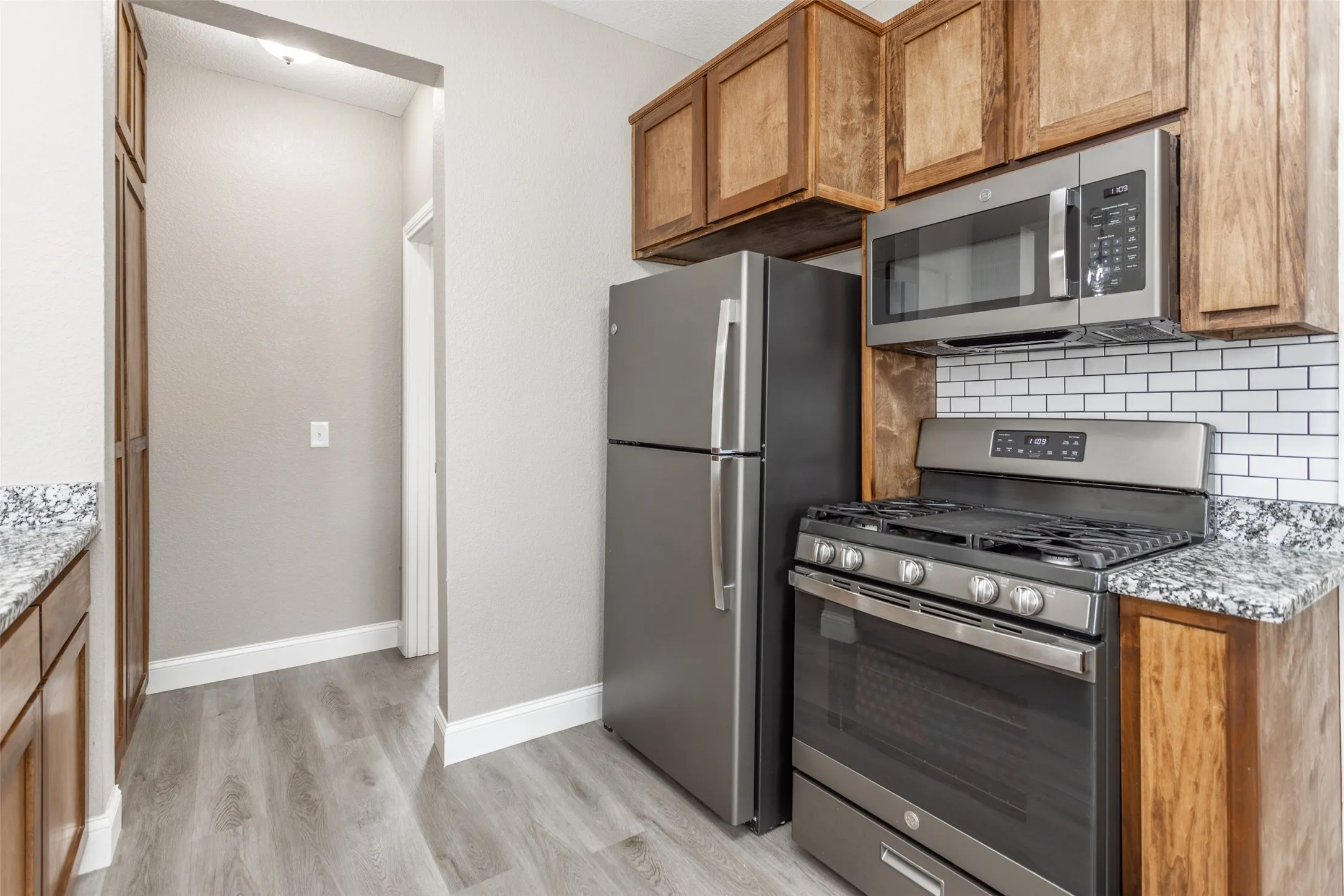 Single Family Residence For Sale in Cooke County , 322&410 E Division Street, Muenster, Texas 76252, 3 Bedroom, 2 Bathroom, Garage spaces, 1,432 Sqft, built in 1917, mls#21379858, Real Estate Agent in Muenster, Homes For Sale in Cooke county, Homes For Sale in Muenster, Realtor in Muenster Texas, Real Estate Brokerage Independent Realty Texas, Luminita Cordes Realtor