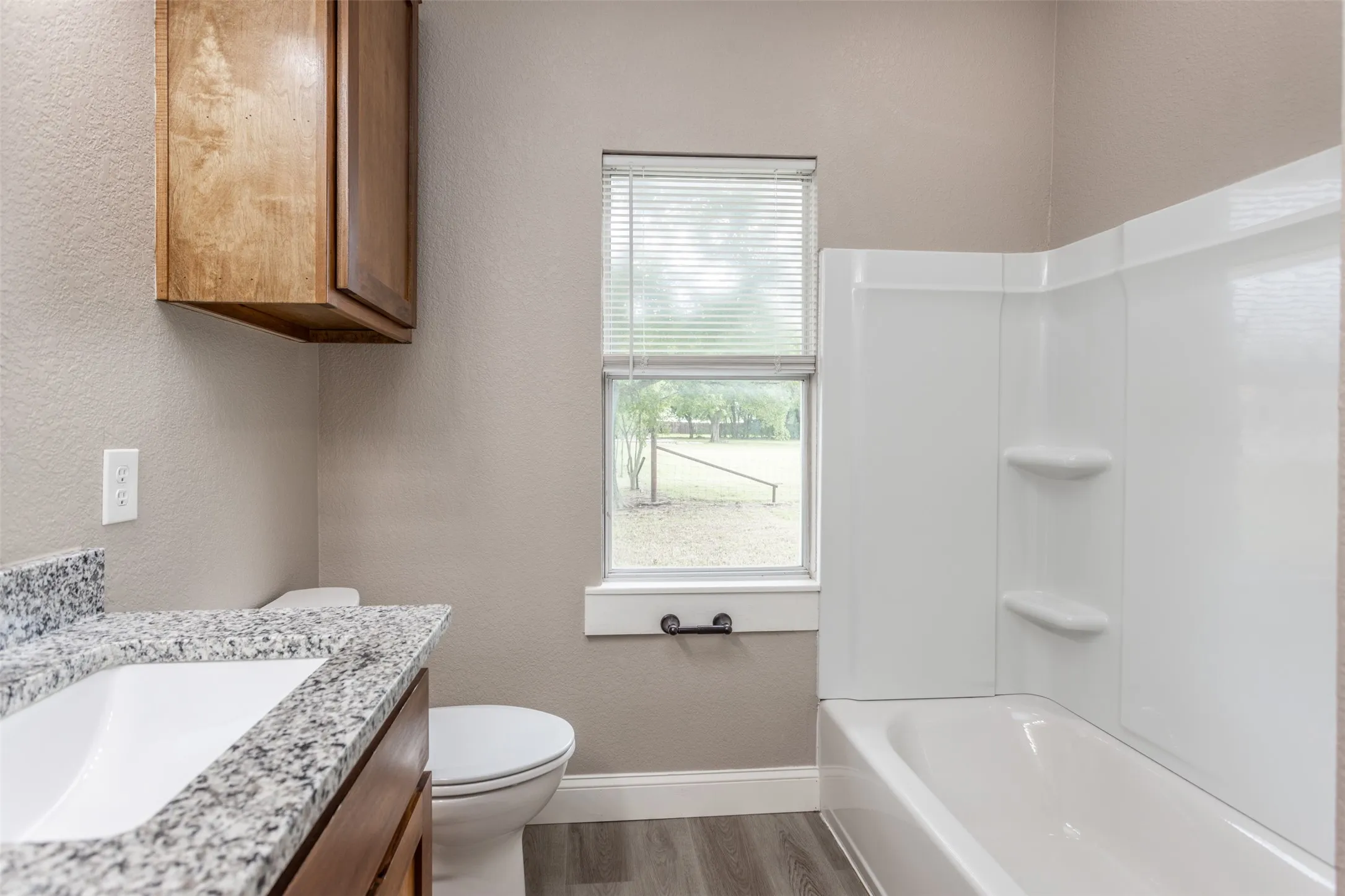 Single Family Residence For Sale in Cooke County , 322&410 E Division Street, Muenster, Texas 76252, 3 Bedroom, 2 Bathroom, Garage spaces, 1,432 Sqft, built in 1917, mls#21379858, Real Estate Agent in Muenster, Homes For Sale in Cooke county, Homes For Sale in Muenster, Realtor in Muenster Texas, Real Estate Brokerage Independent Realty Texas, Luminita Cordes Realtor