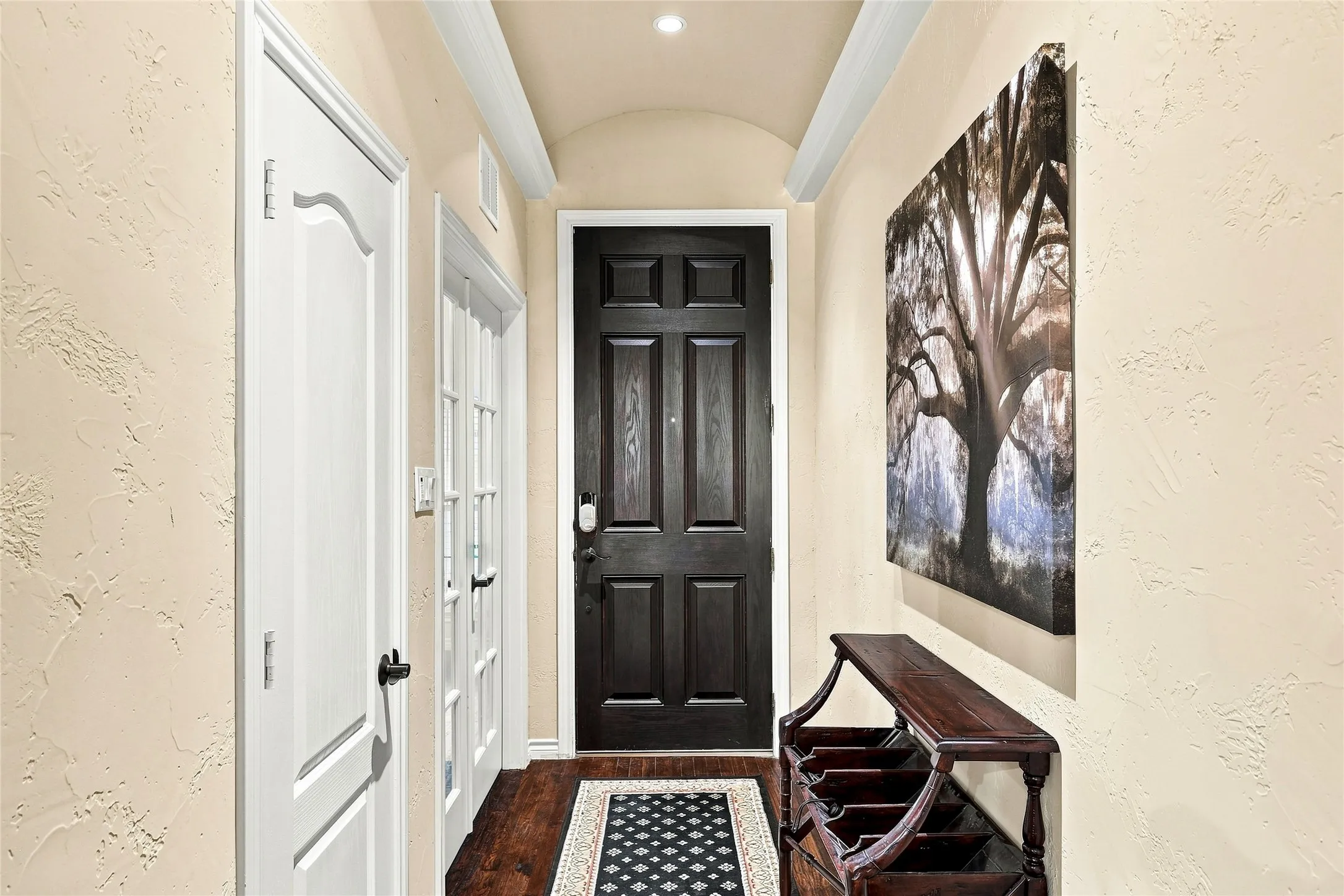 Single Family Residence For Sale in Tarrant County , 9600 Cholla Cactus Trail, Fort Worth, Texas 76177, 3 Bedroom, 2 Bathroom, 3 Garage spaces, 2,160 Sqft, built in 2008, mls#21379527, Real Estate Agent in Fort Worth, Homes For Sale in Tarrant county, Homes For Sale in Fort Worth, Realtor in Fort Worth Texas, Real Estate Brokerage Independent Realty Texas, Luminita Cordes Realtor