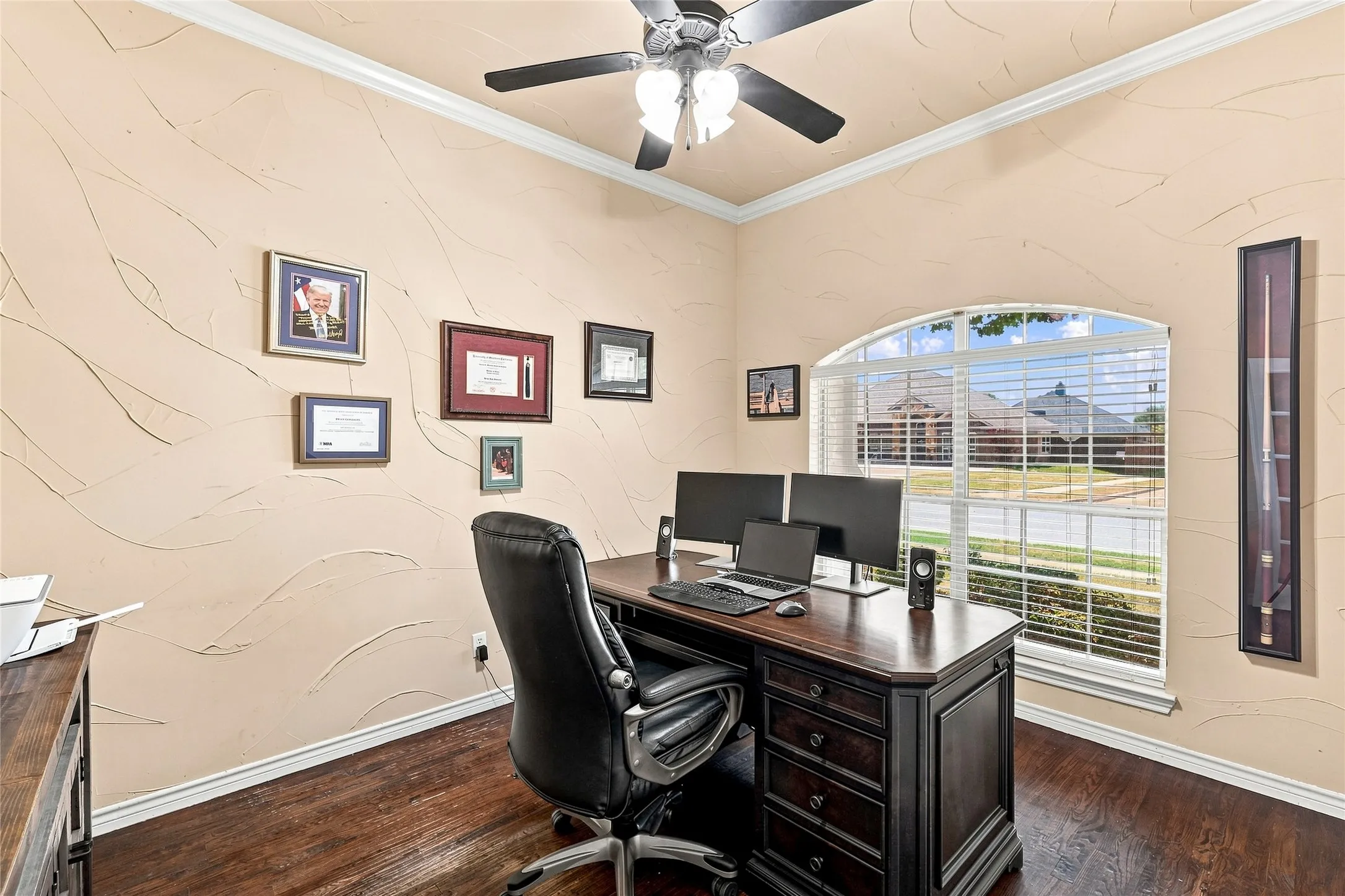Single Family Residence For Sale in Tarrant County , 9600 Cholla Cactus Trail, Fort Worth, Texas 76177, 3 Bedroom, 2 Bathroom, 3 Garage spaces, 2,160 Sqft, built in 2008, mls#21379527, Real Estate Agent in Fort Worth, Homes For Sale in Tarrant county, Homes For Sale in Fort Worth, Realtor in Fort Worth Texas, Real Estate Brokerage Independent Realty Texas, Luminita Cordes Realtor
