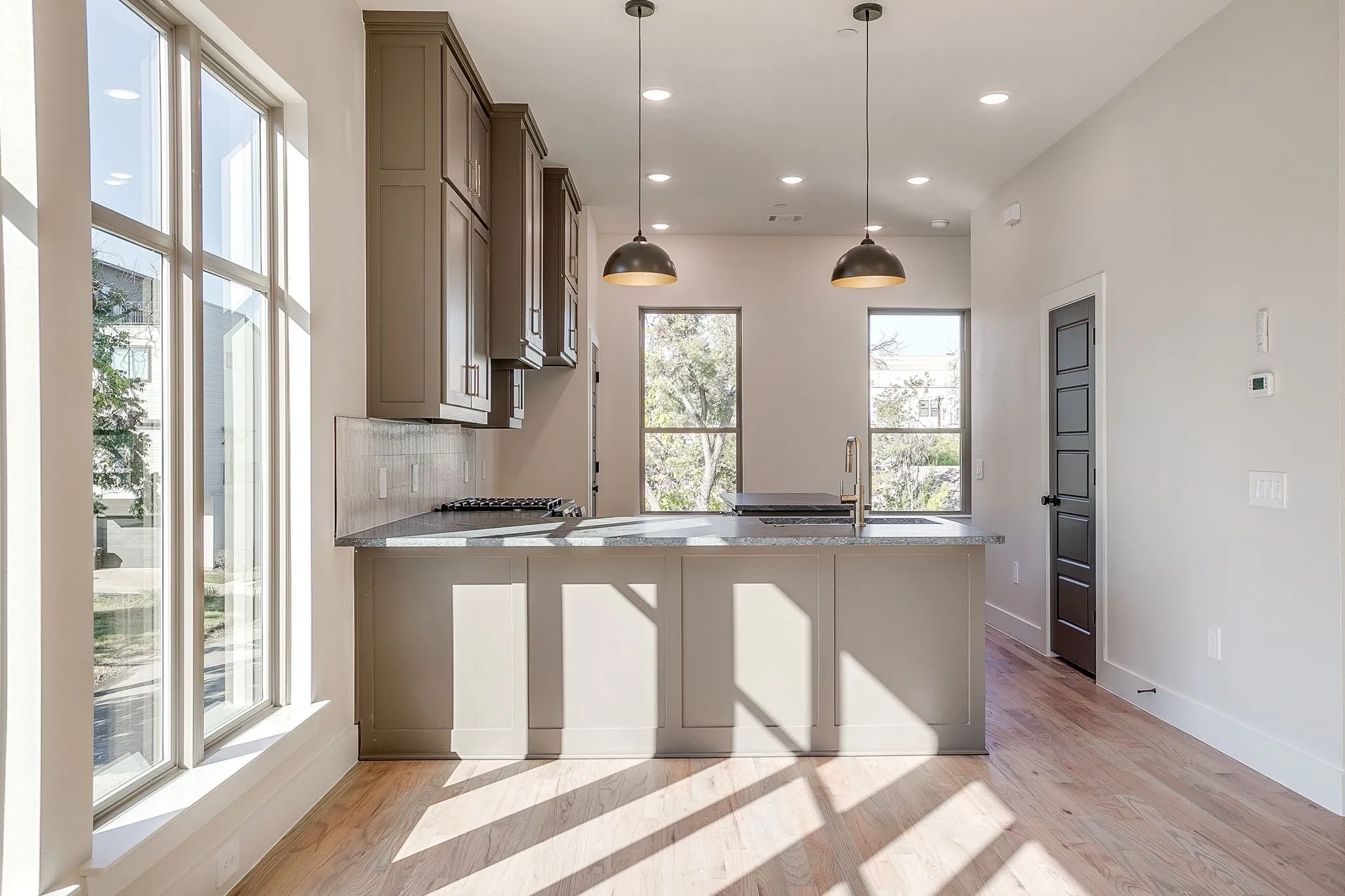 Condominium For Rent in Tarrant County , 2824 Weisenberger Street 106, Fort Worth, Texas 76107, 2 Bedroom, 3 Bathroom, 2 Garage spaces, 1,628 Sqft, built in 2025, mls#21379871, Real Estate Agent in Fort Worth, Homes For Rent in Tarrant county, Homes For Rent in Fort Worth, Realtor in Fort Worth Texas, Real Estate Brokerage Independent Realty Texas, Luminita Cordes Realtor