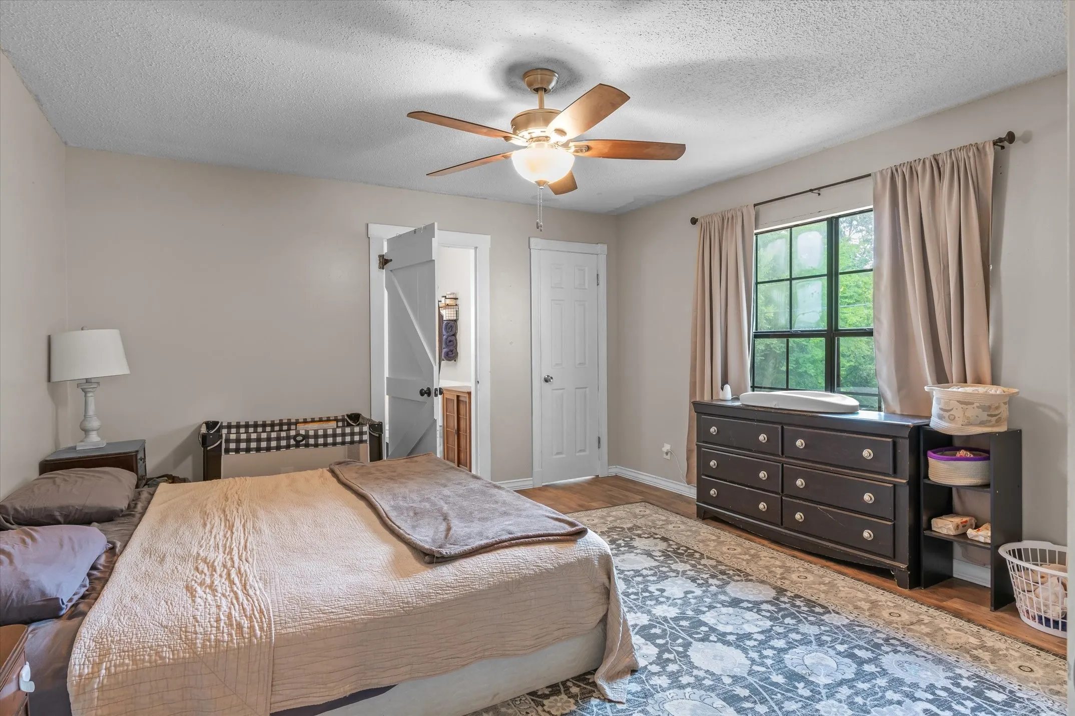 Main bedroom