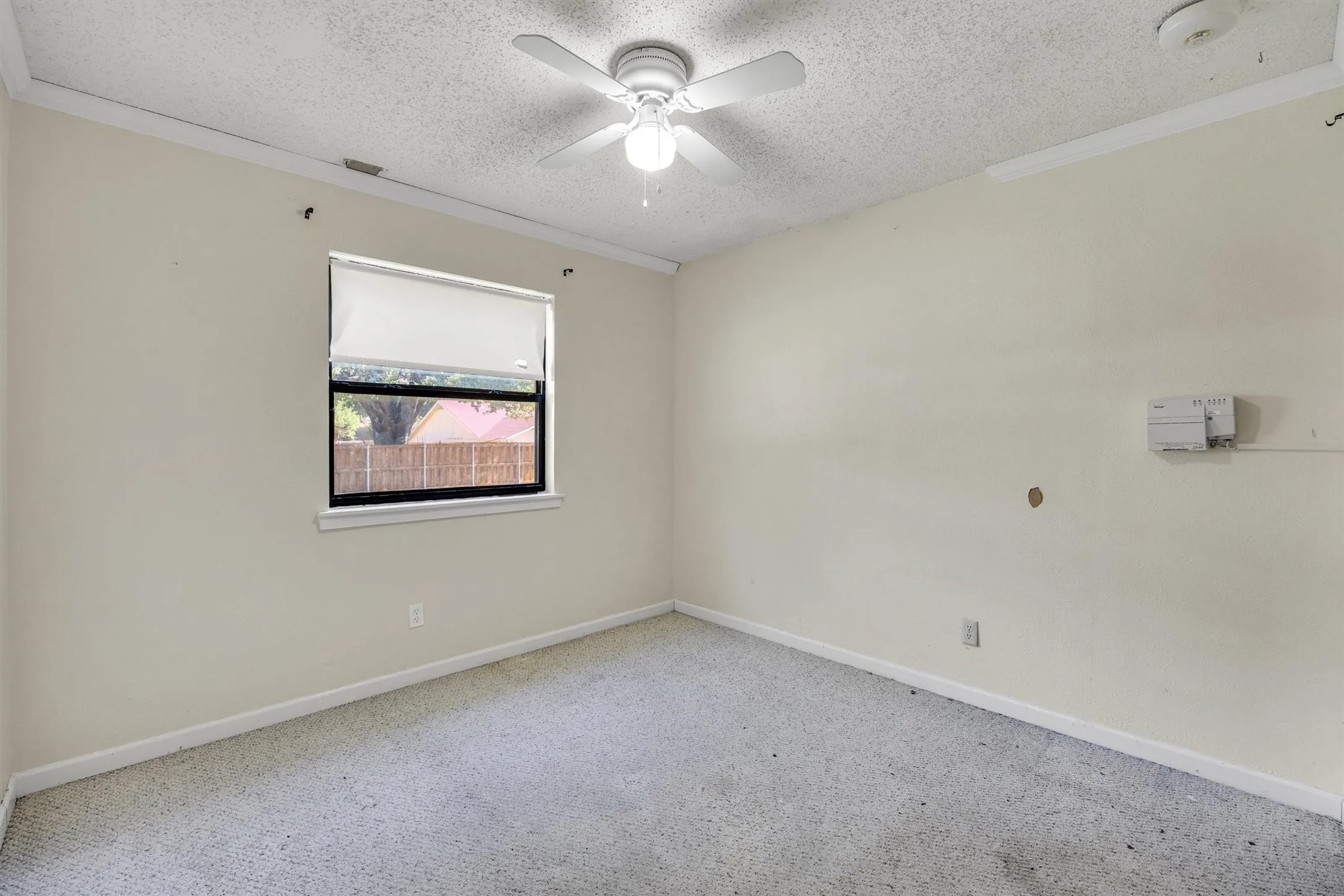 Single Family Residence For Sale in Collin County , 3005 Lemmontree Lane, Plano, Texas 75074, 3 Bedroom, 2 Bathroom, 2 Garage spaces, 1,528 Sqft, built in 1976, mls#21373265, Real Estate Agent in Plano, Homes For Sale in Collin county, Homes For Sale in Plano, Realtor in Plano Texas, Real Estate Brokerage Independent Realty Texas, Luminita Cordes Realtor