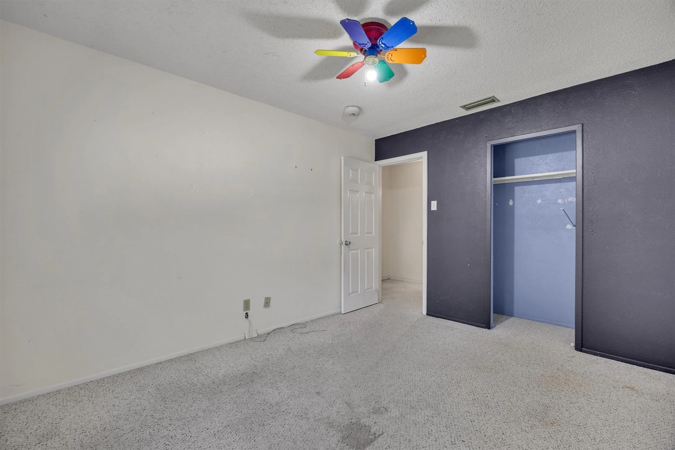 Single Family Residence For Sale in Collin County , 3005 Lemmontree Lane, Plano, Texas 75074, 3 Bedroom, 2 Bathroom, 2 Garage spaces, 1,528 Sqft, built in 1976, mls#21373265, Real Estate Agent in Plano, Homes For Sale in Collin county, Homes For Sale in Plano, Realtor in Plano Texas, Real Estate Brokerage Independent Realty Texas, Luminita Cordes Realtor