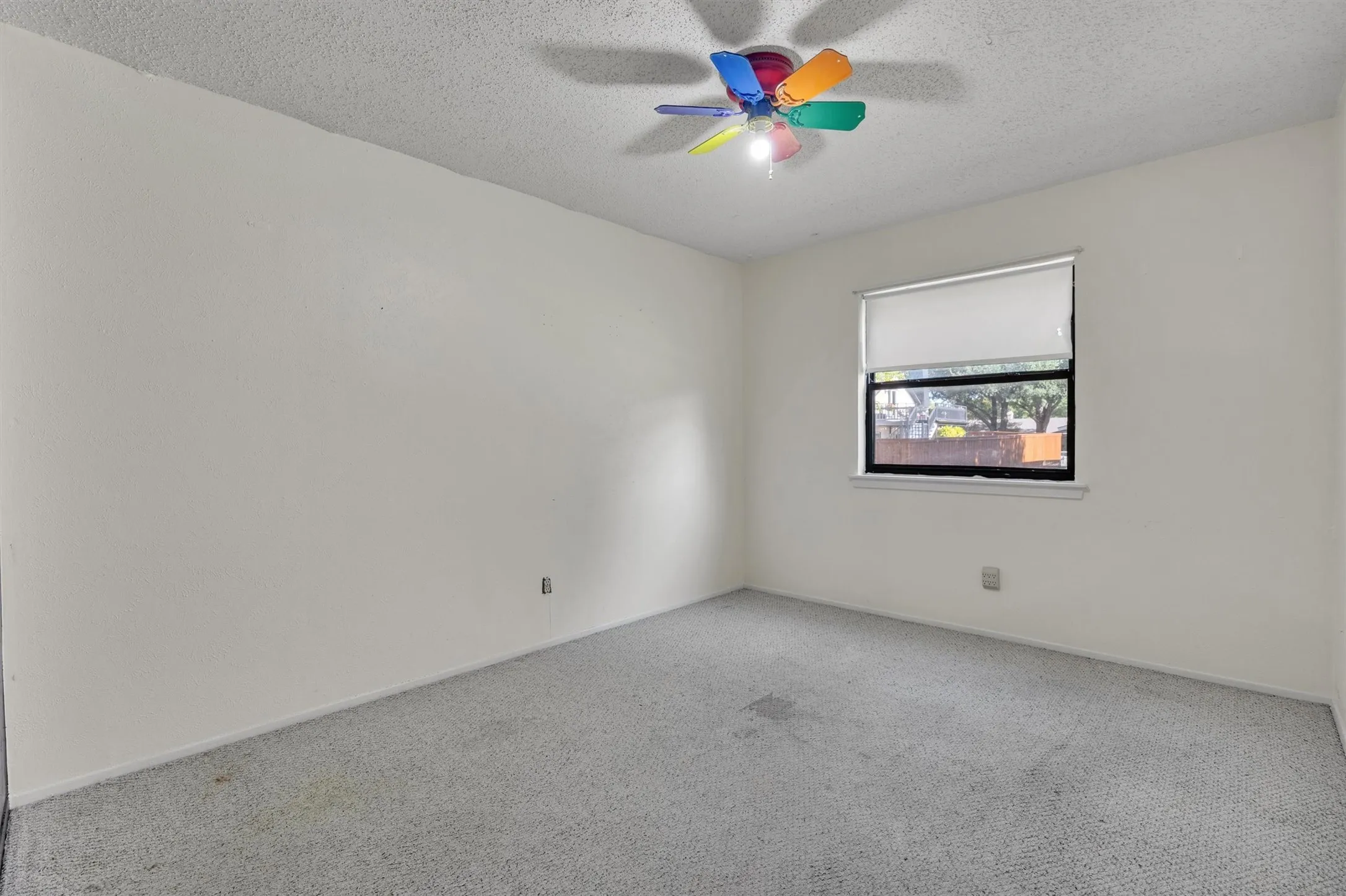 Single Family Residence For Sale in Collin County , 3005 Lemmontree Lane, Plano, Texas 75074, 3 Bedroom, 2 Bathroom, 2 Garage spaces, 1,528 Sqft, built in 1976, mls#21373265, Real Estate Agent in Plano, Homes For Sale in Collin county, Homes For Sale in Plano, Realtor in Plano Texas, Real Estate Brokerage Independent Realty Texas, Luminita Cordes Realtor