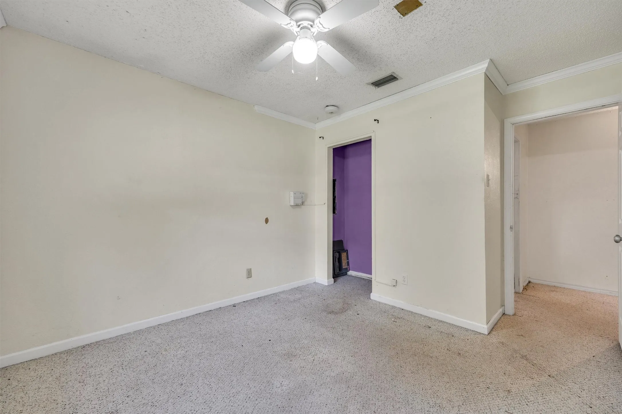 Single Family Residence For Sale in Collin County , 3005 Lemmontree Lane, Plano, Texas 75074, 3 Bedroom, 2 Bathroom, 2 Garage spaces, 1,528 Sqft, built in 1976, mls#21373265, Real Estate Agent in Plano, Homes For Sale in Collin county, Homes For Sale in Plano, Realtor in Plano Texas, Real Estate Brokerage Independent Realty Texas, Luminita Cordes Realtor