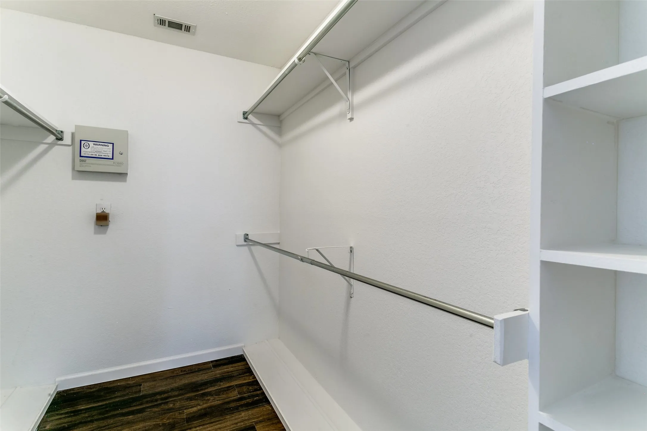 Clotheshorse, anyone?  No problem here!