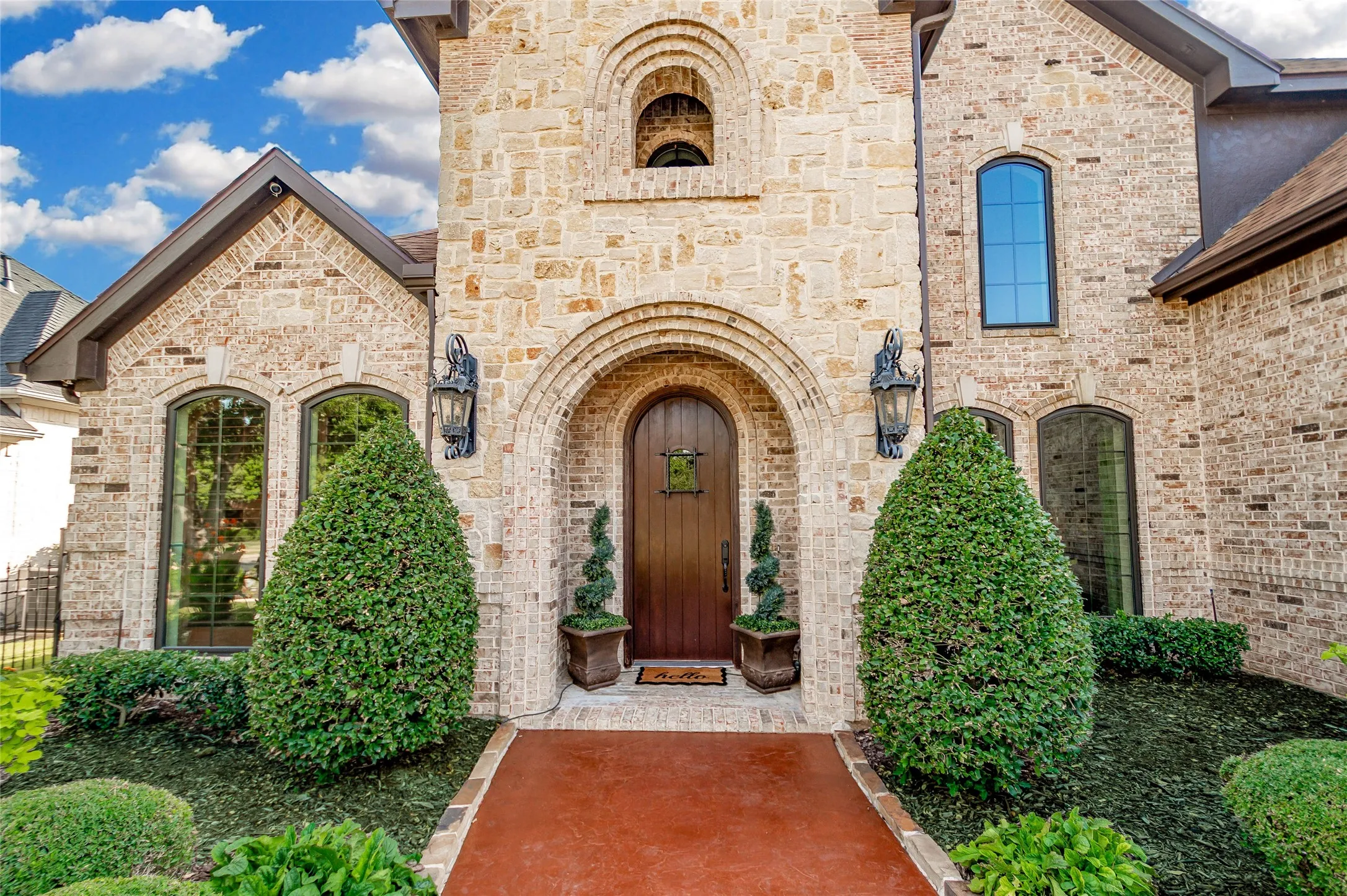 Single Family Residence For Sale in Denton County , 4805 Rangewood Drive, Flower Mound, Texas 75028, 4 Bedroom, 4 Bathroom, 3 Garage spaces, 3,591 Sqft, built in 2001, mls#21379912, Real Estate Agent in Flower Mound, Homes For Sale in Denton county, Homes For Sale in Flower Mound, Realtor in Flower Mound Texas, Real Estate Brokerage Independent Realty Texas, Luminita Cordes Realtor