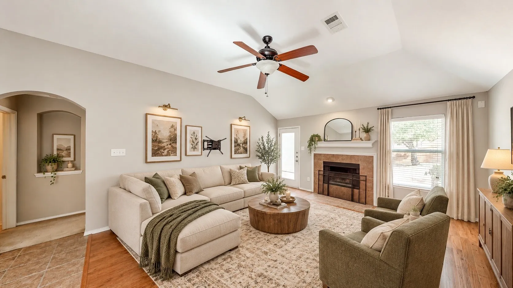 Single Family Residence For Sale in Denton County , 1134 Shearwater Avenue, Aubrey, Texas 76227, 3 Bedroom, 2 Bathroom, 2 Garage spaces, 1,733 Sqft, built in 2005, mls#21379915, Real Estate Agent in Aubrey, Homes For Sale in Denton county, Homes For Sale in Aubrey, Realtor in Aubrey Texas, Real Estate Brokerage Independent Realty Texas, Luminita Cordes Realtor