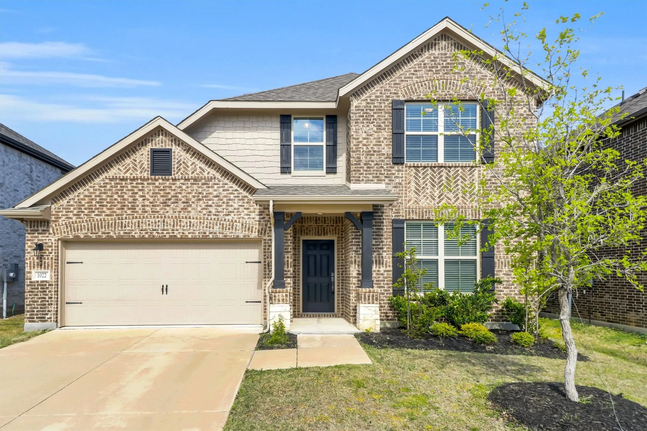 Single Family Residence For Sale in Kaufman County , 1022 Copper Smith Way, Forney, Texas 75126, 4 Bedroom, 3 Bathroom, 2 Garage spaces, 2,737 Sqft, built in 2023, mls#21379924, Real Estate Agent in Forney, Homes For Sale in Kaufman county, Homes For Sale in Forney, Realtor in Forney Texas, Real Estate Brokerage Independent Realty Texas, Luminita Cordes Realtor