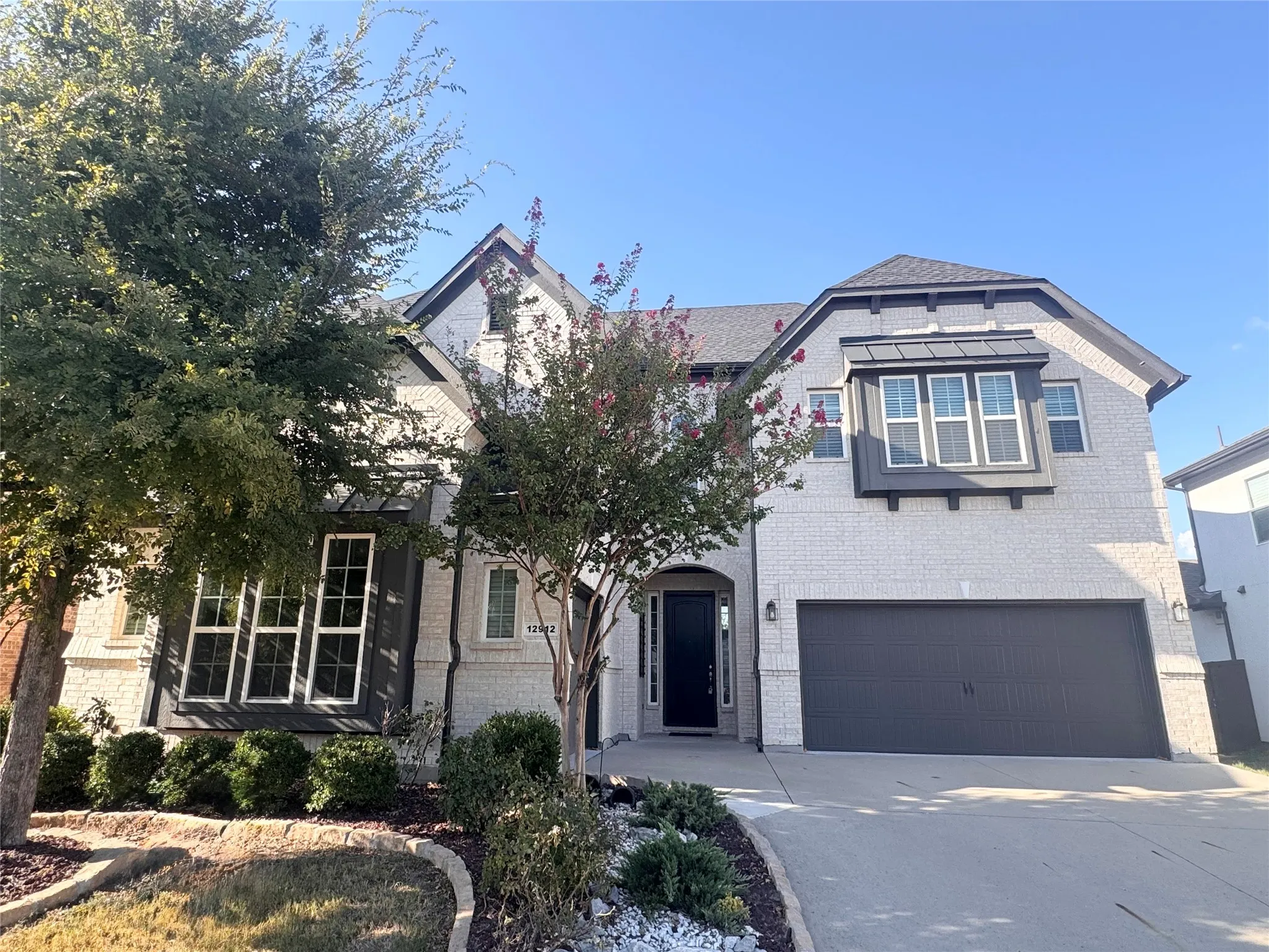 Single Family Residence For Sale in Collin County , 12912 Twelve Oaks Avenue, Frisco, Texas 75035, 5 Bedroom, 6 Bathroom, 3 Garage spaces, 4,589 Sqft, built in 2018, mls#21379814, Real Estate Agent in Frisco, Homes For Sale in Collin county, Homes For Sale in Frisco, Realtor in Frisco Texas, Real Estate Brokerage Independent Realty Texas, Luminita Cordes Realtor