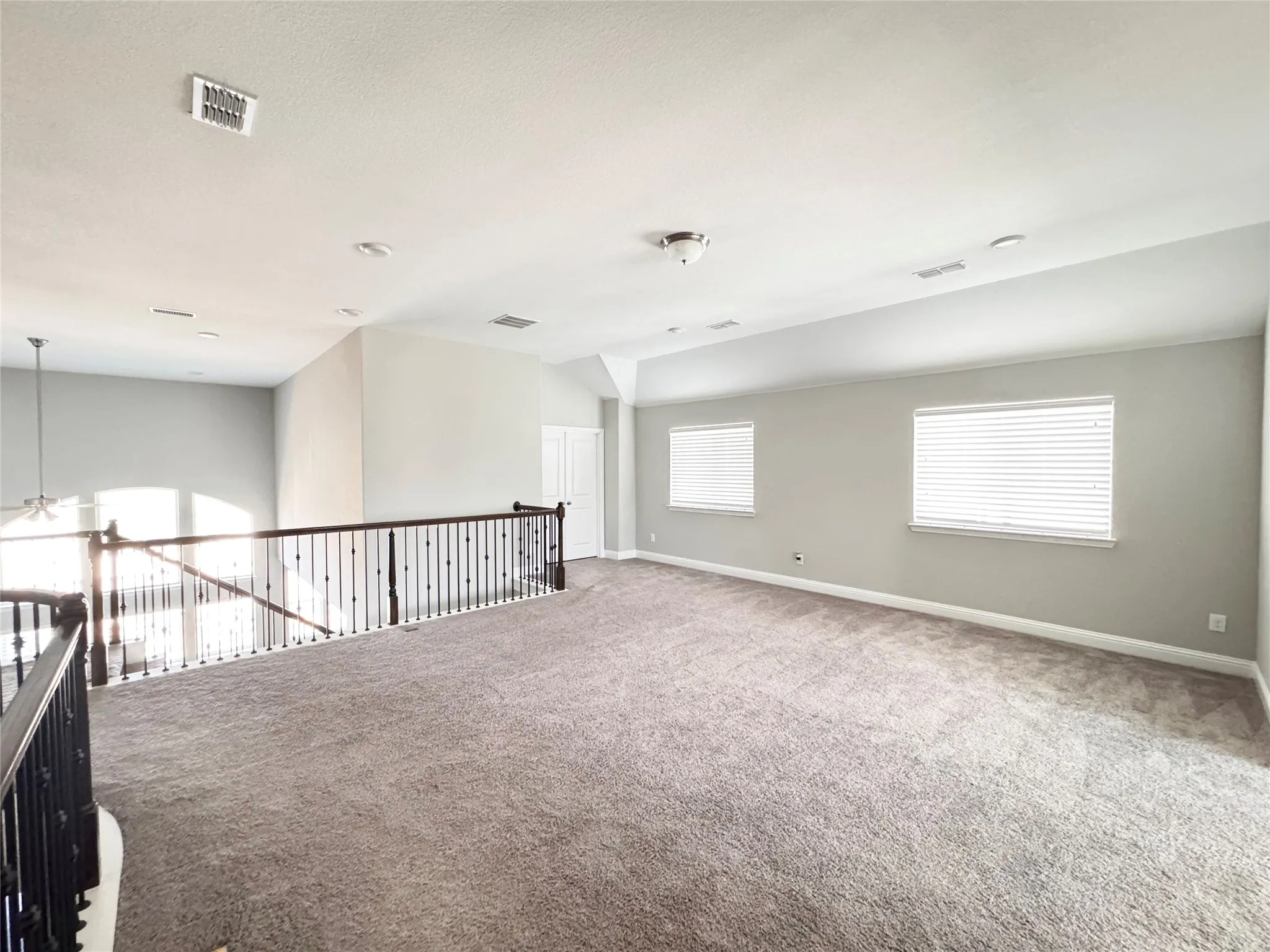 Single Family Residence For Sale in Collin County , 12912 Twelve Oaks Avenue, Frisco, Texas 75035, 5 Bedroom, 6 Bathroom, 3 Garage spaces, 4,589 Sqft, built in 2018, mls#21379814, Real Estate Agent in Frisco, Homes For Sale in Collin county, Homes For Sale in Frisco, Realtor in Frisco Texas, Real Estate Brokerage Independent Realty Texas, Luminita Cordes Realtor