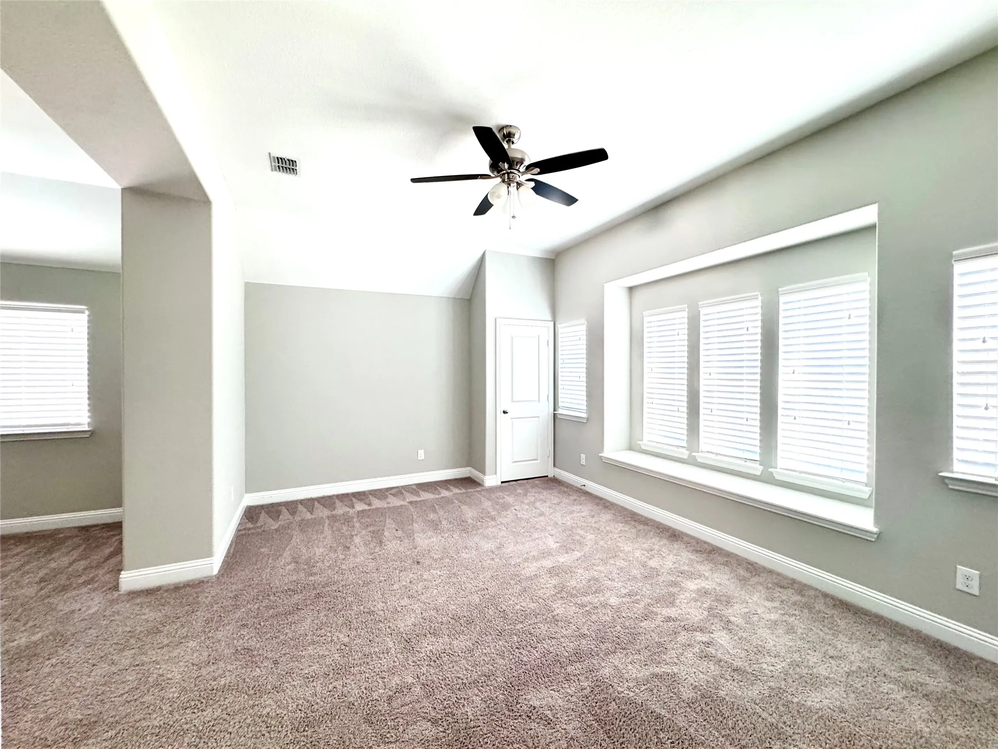 Single Family Residence For Sale in Collin County , 12912 Twelve Oaks Avenue, Frisco, Texas 75035, 5 Bedroom, 6 Bathroom, 3 Garage spaces, 4,589 Sqft, built in 2018, mls#21379814, Real Estate Agent in Frisco, Homes For Sale in Collin county, Homes For Sale in Frisco, Realtor in Frisco Texas, Real Estate Brokerage Independent Realty Texas, Luminita Cordes Realtor