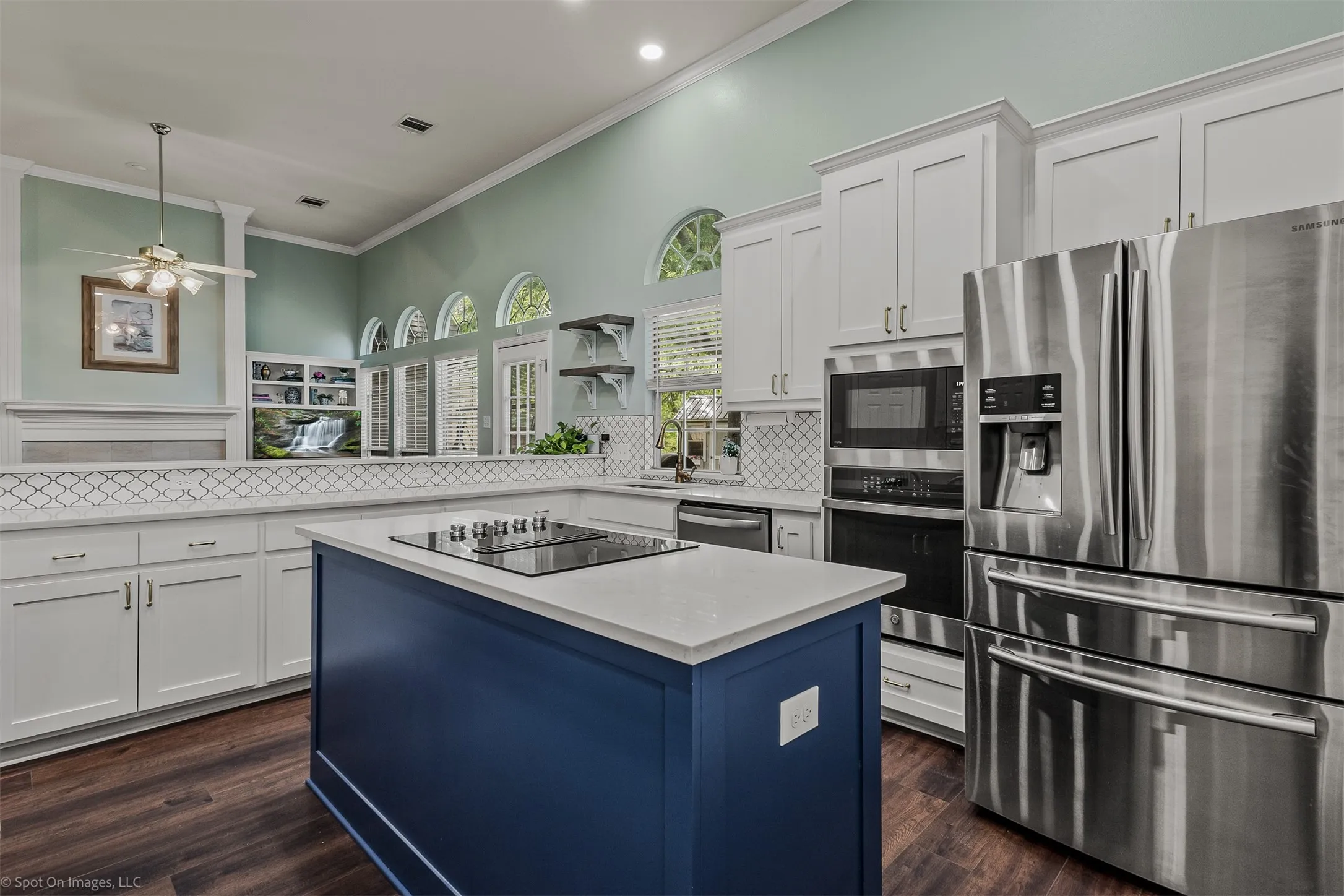 Single Family Residence For Sale in Rockwall County , 1790 Wind Hill Road, Rockwall, Texas 75087, 4 Bedroom, 3 Bathroom, 2 Garage spaces, 2,441 Sqft, built in 1992, mls#21379486, Real Estate Agent in Rockwall, Homes For Sale in Rockwall county, Homes For Sale in Rockwall, Realtor in Rockwall Texas, Real Estate Brokerage Independent Realty Texas, Luminita Cordes Realtor