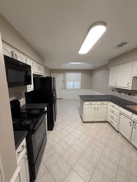 Duplex For Rent in Collin County , 505 Cedar Elm Lane, Allen, Texas 75002, 2 Bedroom, 2 Bathroom, Garage spaces, 1,394 Sqft, built in 1978, mls#21379929, Real Estate Agent in Allen, Homes For Rent in Collin county, Homes For Rent in Allen, Realtor in Allen Texas, Real Estate Brokerage Independent Realty Texas, Luminita Cordes Realtor