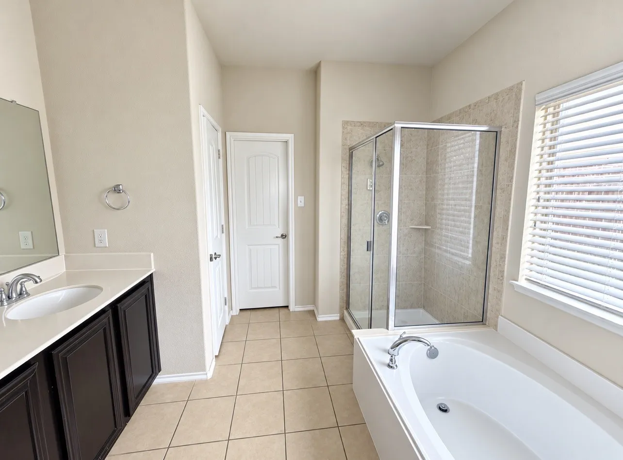 Single Family Residence For Sale in Dallas County , 2104 Stonewood Drive, Lancaster, Texas 75134, 3 Bedroom, 3 Bathroom, 2 Garage spaces, 2,240 Sqft, built in 2014, mls#21379935, Real Estate Agent in Lancaster, Homes For Sale in Dallas county, Homes For Sale in Lancaster, Realtor in Lancaster Texas, Real Estate Brokerage Independent Realty Texas, Luminita Cordes Realtor