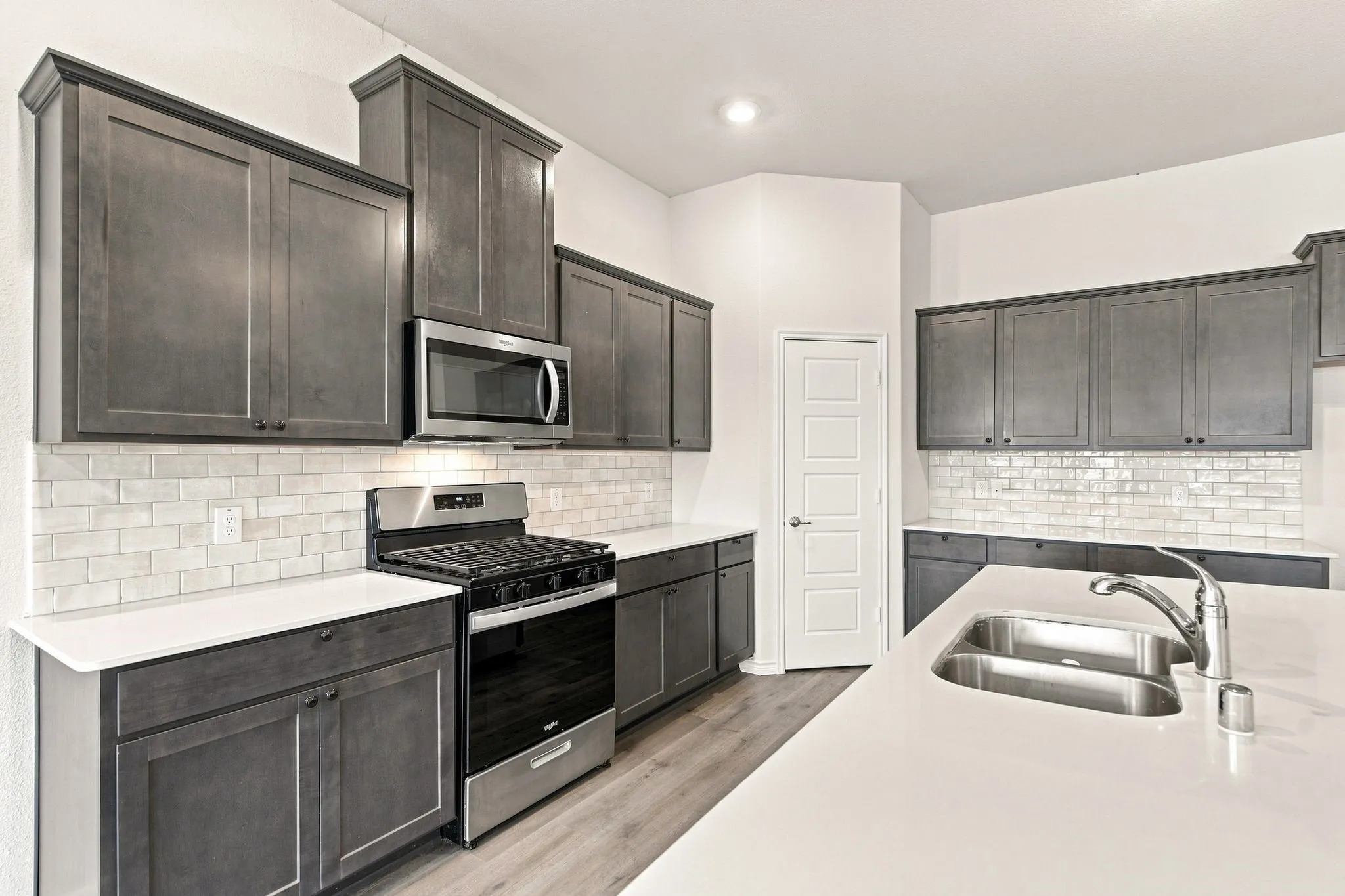 Single Family Residence For Sale in Denton County , 13409 Sueca Drive, Little Elm, Texas 75068, 4 Bedroom, 2 Bathroom, 2 Garage spaces, 2,033 Sqft, built in 2023, mls#21362024, Real Estate Agent in Little Elm, Homes For Sale in Denton county, Homes For Sale in Little Elm, Realtor in Little Elm Texas, Real Estate Brokerage Independent Realty Texas, Luminita Cordes Realtor