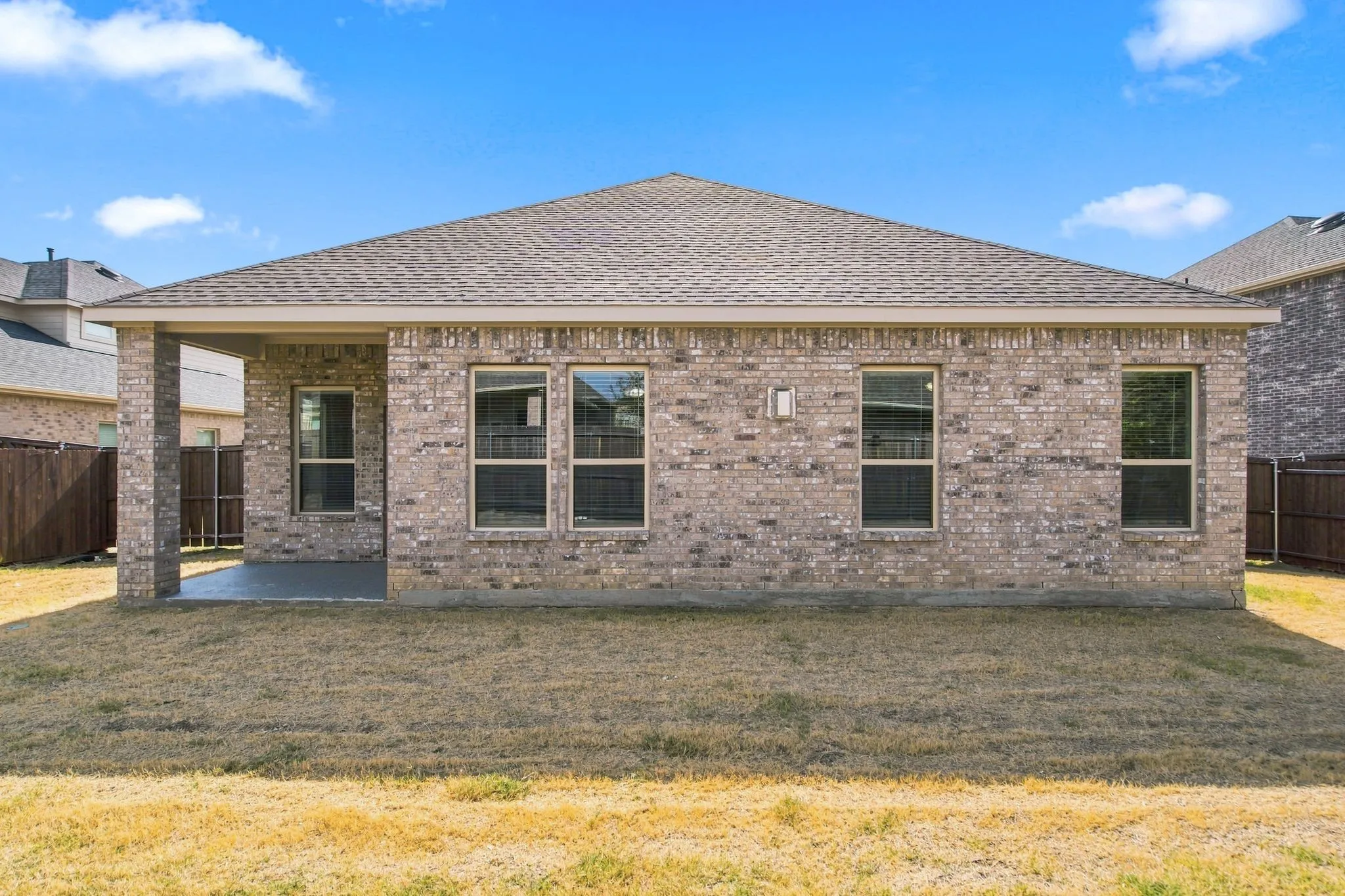 Single Family Residence For Sale in Denton County , 13409 Sueca Drive, Little Elm, Texas 75068, 4 Bedroom, 2 Bathroom, 2 Garage spaces, 2,033 Sqft, built in 2023, mls#21362024, Real Estate Agent in Little Elm, Homes For Sale in Denton county, Homes For Sale in Little Elm, Realtor in Little Elm Texas, Real Estate Brokerage Independent Realty Texas, Luminita Cordes Realtor