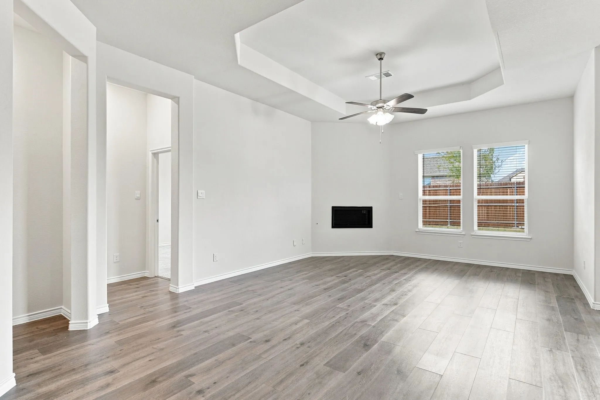 Single Family Residence For Sale in Denton County , 13409 Sueca Drive, Little Elm, Texas 75068, 4 Bedroom, 2 Bathroom, 2 Garage spaces, 2,033 Sqft, built in 2023, mls#21362024, Real Estate Agent in Little Elm, Homes For Sale in Denton county, Homes For Sale in Little Elm, Realtor in Little Elm Texas, Real Estate Brokerage Independent Realty Texas, Luminita Cordes Realtor