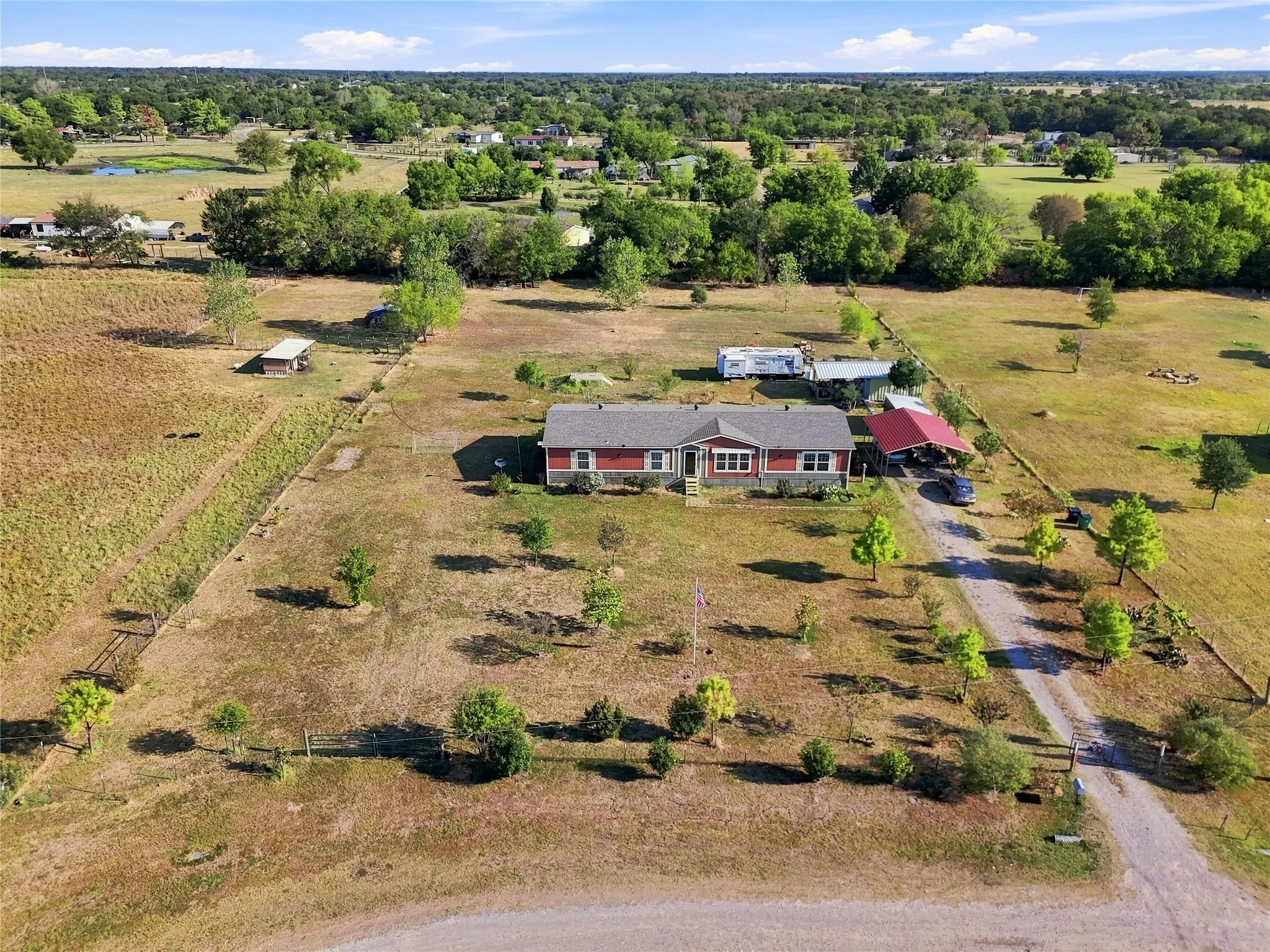 Mobile Home For Sale in Hunt County , 8379 Alice Circle, Quinlan, Texas 75474, 4 Bedroom, 3 Bathroom, 4 Garage spaces, 2,080 Sqft, built in 2017, mls#21378741, Real Estate Agent in Quinlan, Homes For Sale in Hunt county, Homes For Sale in Quinlan, Realtor in Quinlan Texas, Real Estate Brokerage Independent Realty Texas, Luminita Cordes Realtor