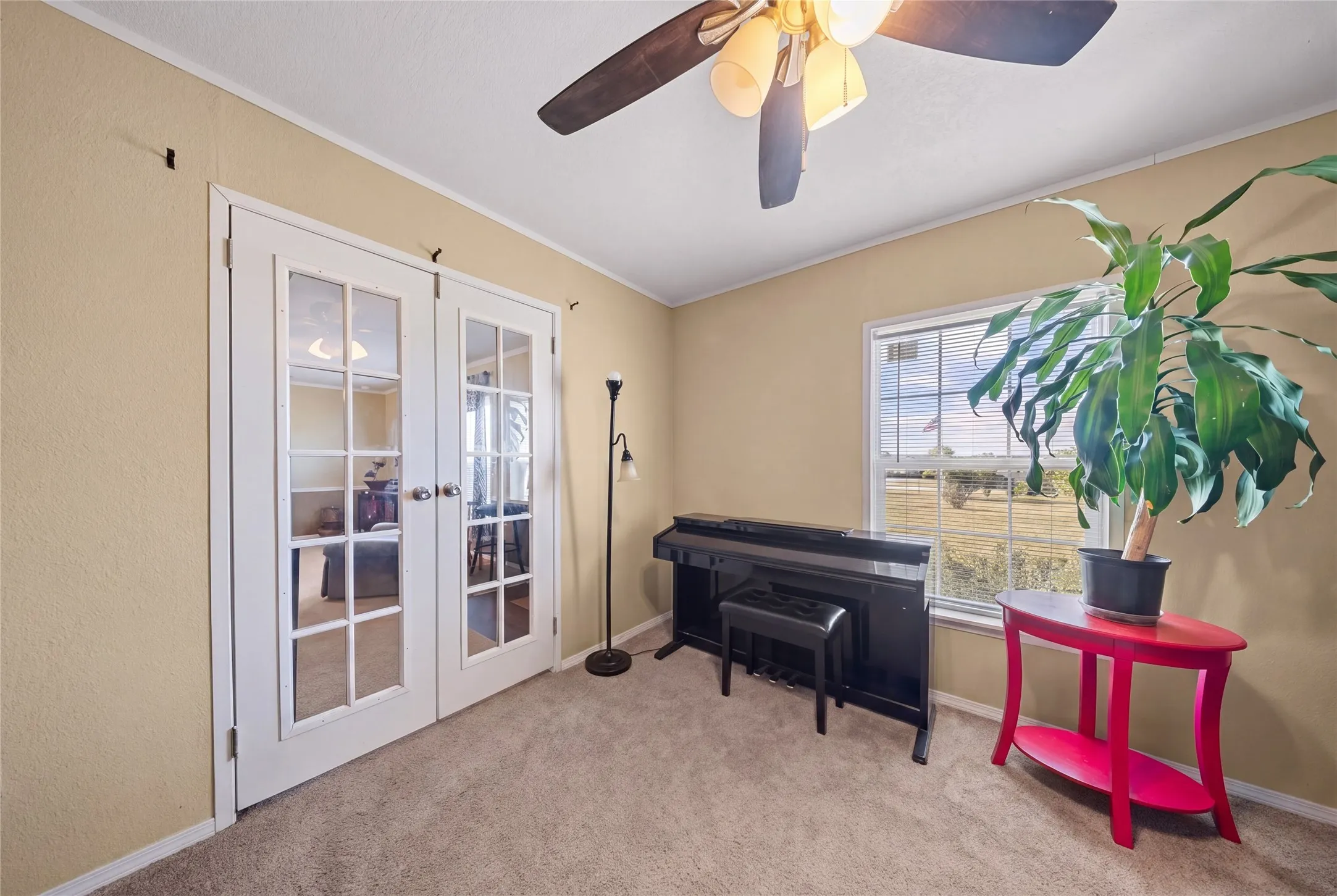 Mobile Home For Sale in Hunt County , 8379 Alice Circle, Quinlan, Texas 75474, 4 Bedroom, 3 Bathroom, 4 Garage spaces, 2,080 Sqft, built in 2017, mls#21378741, Real Estate Agent in Quinlan, Homes For Sale in Hunt county, Homes For Sale in Quinlan, Realtor in Quinlan Texas, Real Estate Brokerage Independent Realty Texas, Luminita Cordes Realtor