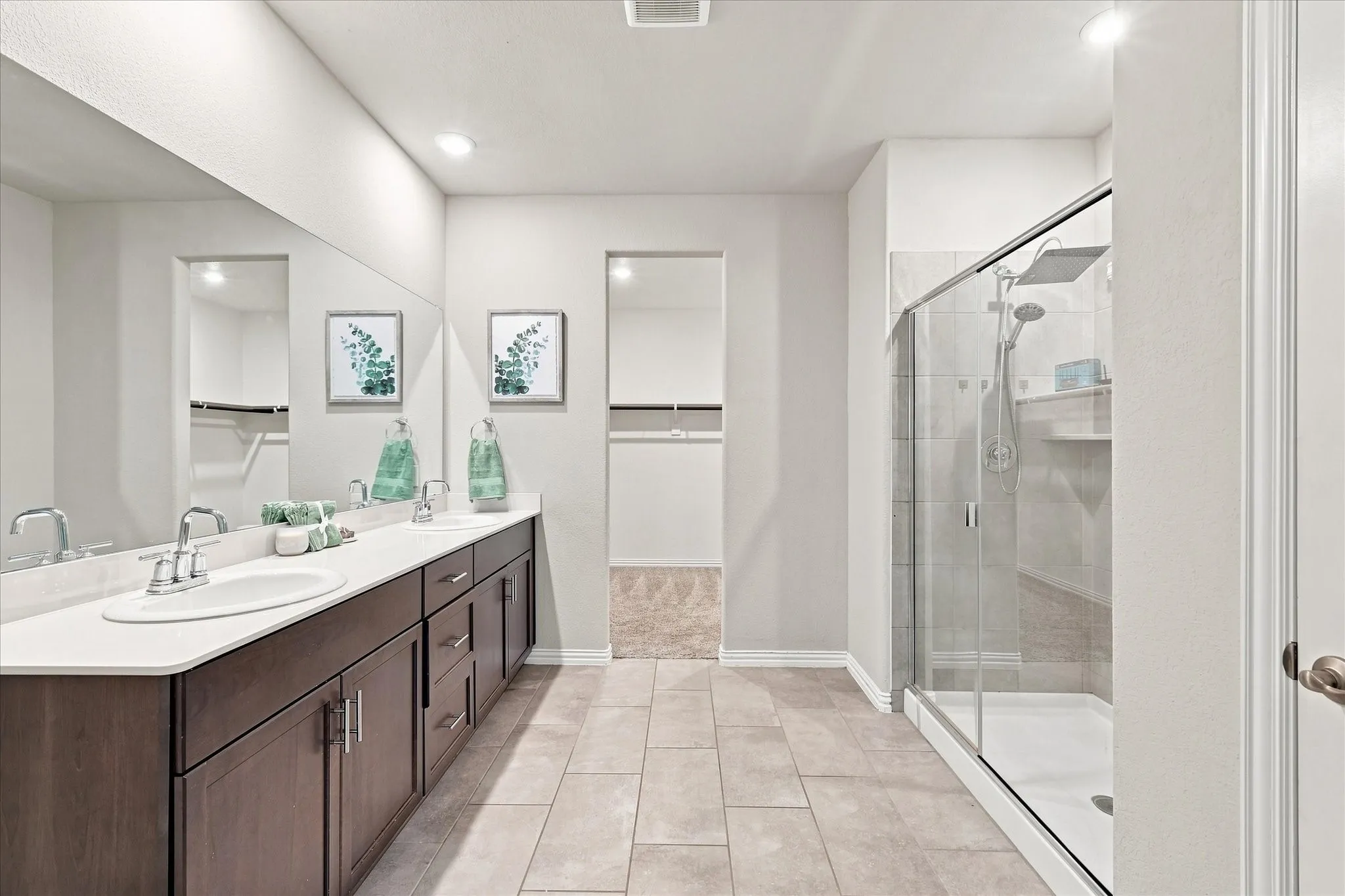 Single Family Residence For Sale in Denton County , 3316 Kingsdown Drive, Denton, Texas 76207, 4 Bedroom, 4 Bathroom, 2 Garage spaces, 3,114 Sqft, built in 2023, mls#21377693, Real Estate Agent in Denton, Homes For Sale in Denton county, Homes For Sale in Denton, Realtor in Denton Texas, Real Estate Brokerage Independent Realty Texas, Luminita Cordes Realtor