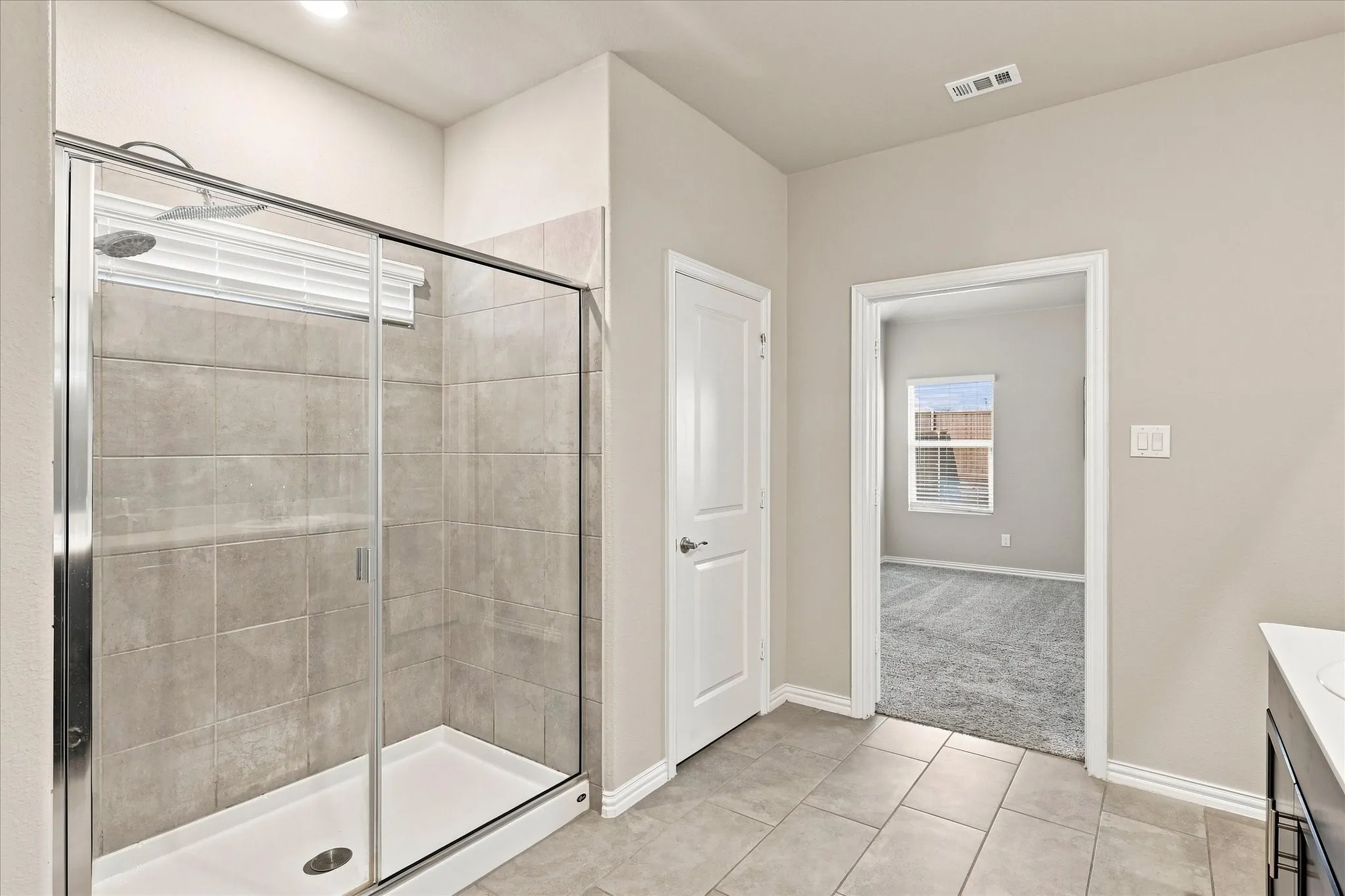 Single Family Residence For Sale in Denton County , 3316 Kingsdown Drive, Denton, Texas 76207, 4 Bedroom, 4 Bathroom, 2 Garage spaces, 3,114 Sqft, built in 2023, mls#21377693, Real Estate Agent in Denton, Homes For Sale in Denton county, Homes For Sale in Denton, Realtor in Denton Texas, Real Estate Brokerage Independent Realty Texas, Luminita Cordes Realtor