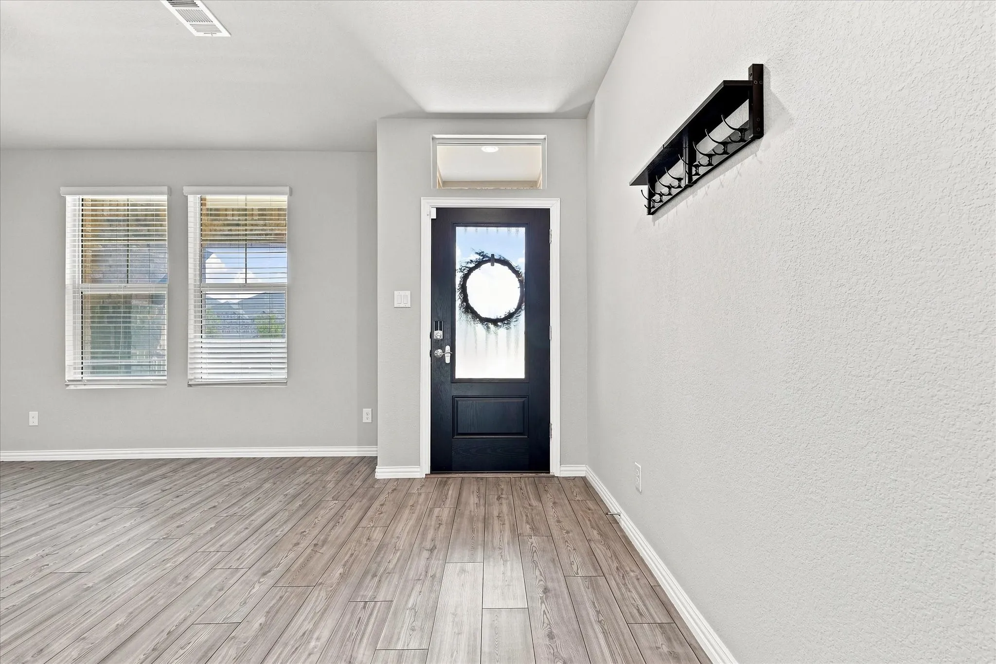 Single Family Residence For Sale in Denton County , 3316 Kingsdown Drive, Denton, Texas 76207, 4 Bedroom, 4 Bathroom, 2 Garage spaces, 3,114 Sqft, built in 2023, mls#21377693, Real Estate Agent in Denton, Homes For Sale in Denton county, Homes For Sale in Denton, Realtor in Denton Texas, Real Estate Brokerage Independent Realty Texas, Luminita Cordes Realtor
