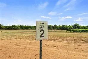 Farm For Sale in Wichita County , 3399 S Peterson Road, Iowa Park, Texas 76367, 4 Bedroom, 4 Bathroom, 2 Garage spaces, 5,538 Sqft, built in 1998, mls#21379946, Real Estate Agent in Iowa Park, Homes For Sale in Wichita county, Homes For Sale in Iowa Park, Realtor in Iowa Park Texas, Real Estate Brokerage Independent Realty Texas, Luminita Cordes Realtor