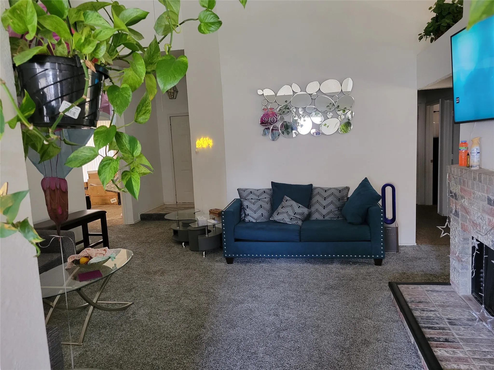 Single Family Residence For Rent in Collin County , 1208 Berkshire Court, Allen, Texas 75002, 3 Bedroom, 2 Bathroom, 2 Garage spaces, 1,890 Sqft, built in 1997, mls#21379921, Real Estate Agent in Allen, Homes For Rent in Collin county, Homes For Rent in Allen, Realtor in Allen Texas, Real Estate Brokerage Independent Realty Texas, Luminita Cordes Realtor