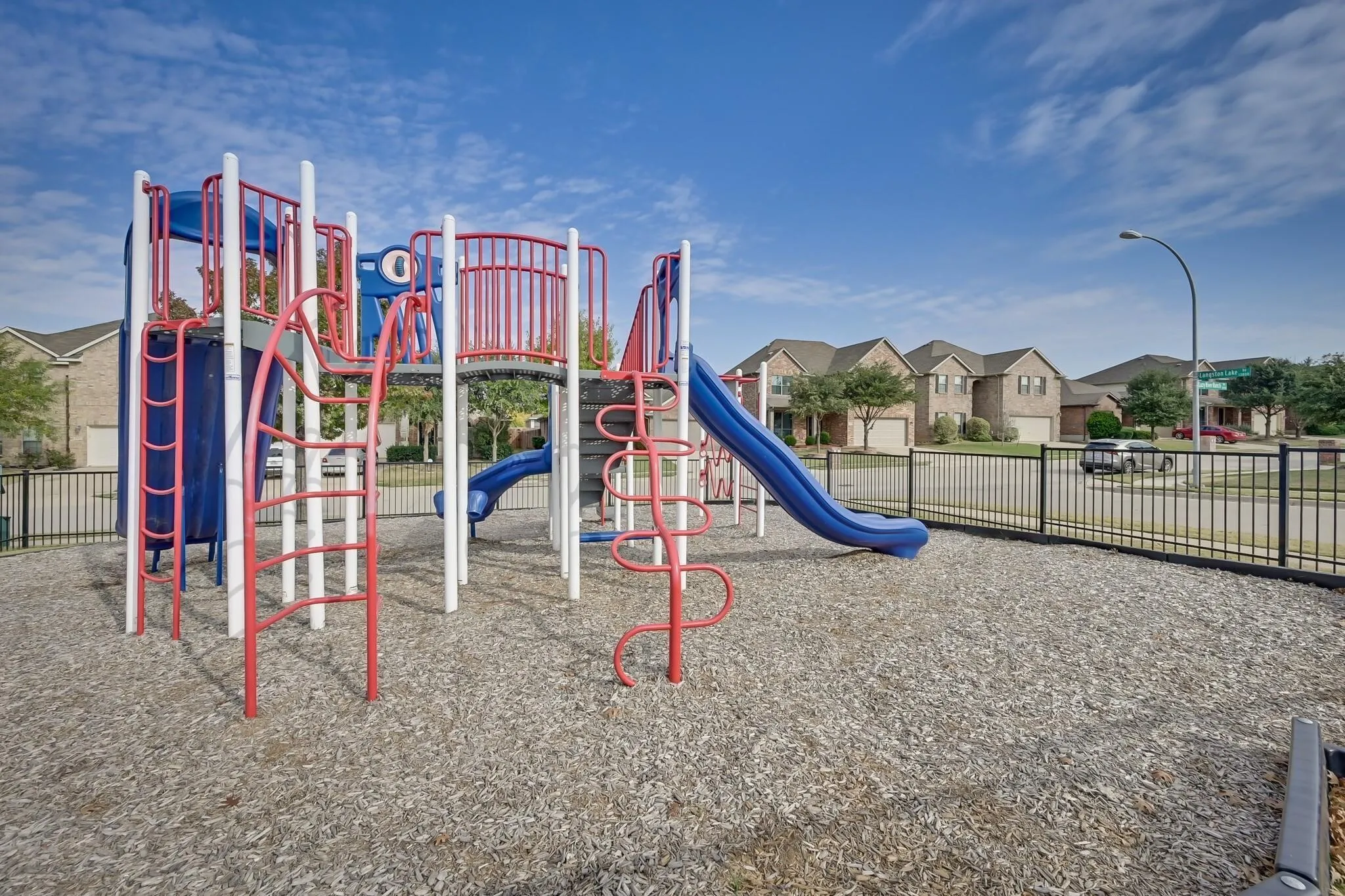 Single Family Residence For Rent in Tarrant County , 3964 Long Hollow Road, Fort Worth, Texas 76262, 4 Bedroom, 2 Bathroom, 2 Garage spaces, 2,142 Sqft, built in 2010, mls#21379955, Real Estate Agent in Fort Worth, Homes For Rent in Tarrant county, Homes For Rent in Fort Worth, Realtor in Fort Worth Texas, Real Estate Brokerage Independent Realty Texas, Luminita Cordes Realtor