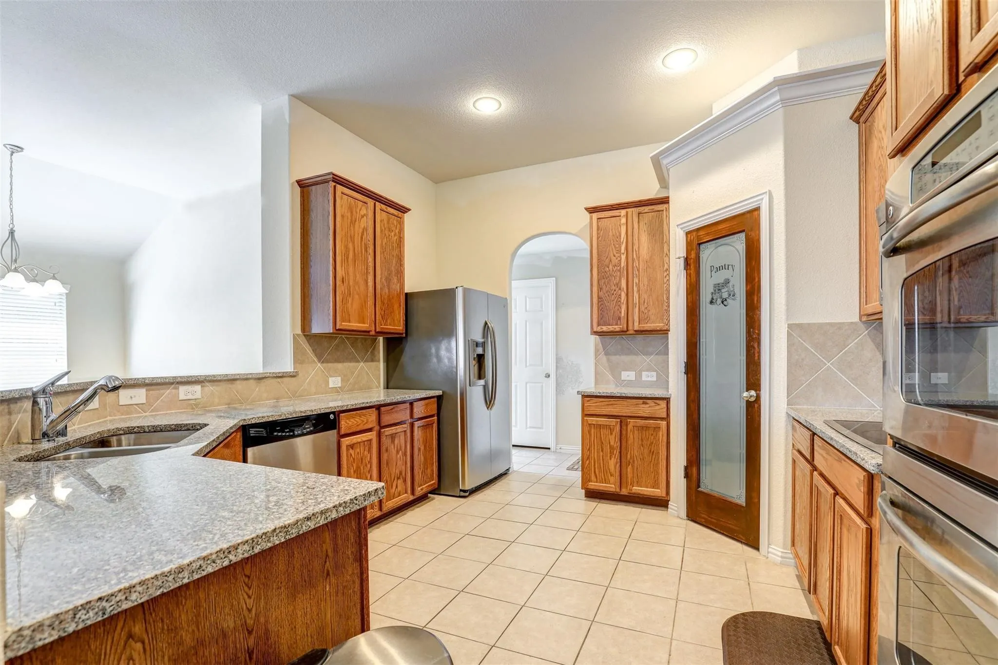 Single Family Residence For Rent in Tarrant County , 3964 Long Hollow Road, Fort Worth, Texas 76262, 4 Bedroom, 2 Bathroom, 2 Garage spaces, 2,142 Sqft, built in 2010, mls#21379955, Real Estate Agent in Fort Worth, Homes For Rent in Tarrant county, Homes For Rent in Fort Worth, Realtor in Fort Worth Texas, Real Estate Brokerage Independent Realty Texas, Luminita Cordes Realtor