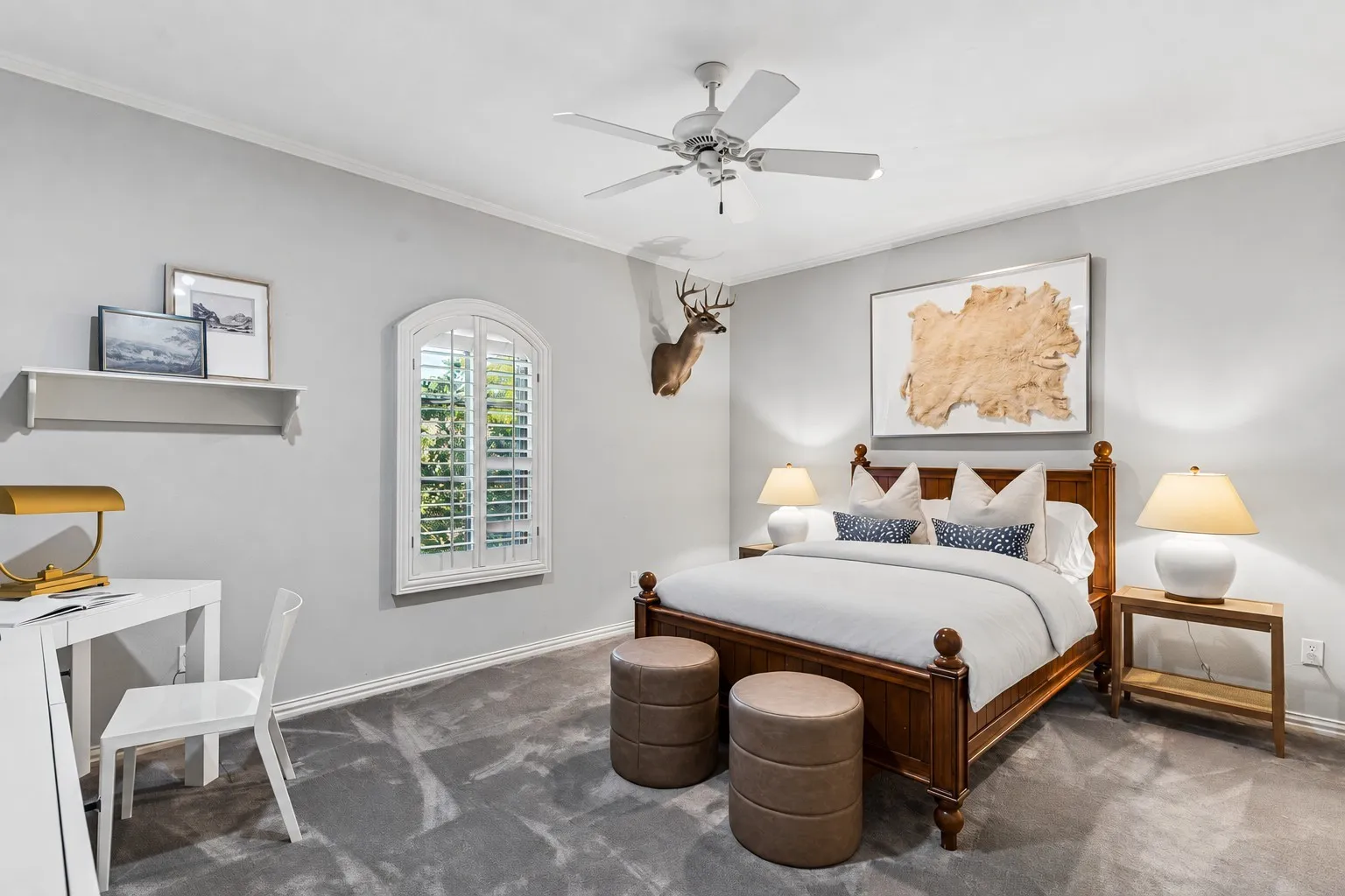 Single Family Residence For Sale in Dallas County , 4041 Bryn Mawr Drive, University Park, Texas 75225, 5 Bedroom, 8 Bathroom, 2 Garage spaces, 5,263 Sqft, built in 2006, mls#21377607, Real Estate Agent in University Park, Homes For Sale in Dallas county, Homes For Sale in University Park, Realtor in University Park Texas, Real Estate Brokerage Independent Realty Texas, Luminita Cordes Realtor