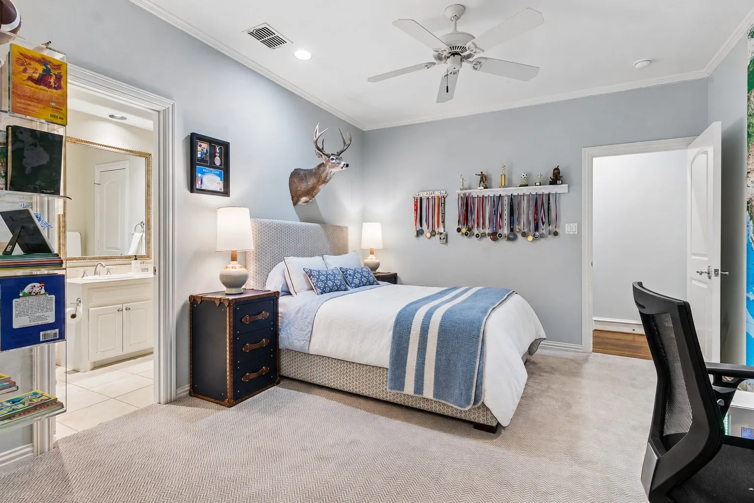 Single Family Residence For Sale in Dallas County , 4041 Bryn Mawr Drive, University Park, Texas 75225, 5 Bedroom, 8 Bathroom, 2 Garage spaces, 5,263 Sqft, built in 2006, mls#21377607, Real Estate Agent in University Park, Homes For Sale in Dallas county, Homes For Sale in University Park, Realtor in University Park Texas, Real Estate Brokerage Independent Realty Texas, Luminita Cordes Realtor