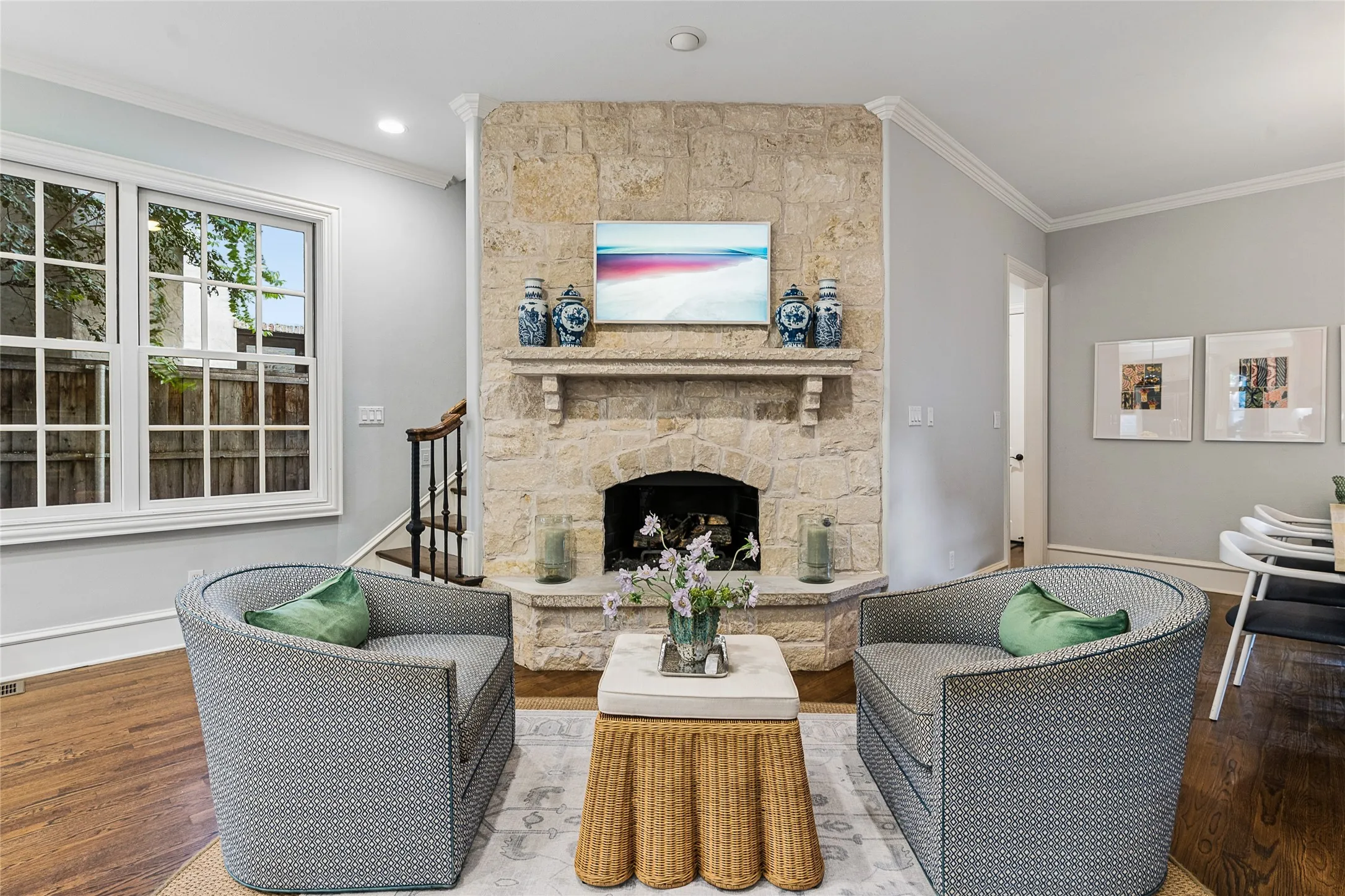 Single Family Residence For Sale in Dallas County , 4041 Bryn Mawr Drive, University Park, Texas 75225, 5 Bedroom, 8 Bathroom, 2 Garage spaces, 5,263 Sqft, built in 2006, mls#21377607, Real Estate Agent in University Park, Homes For Sale in Dallas county, Homes For Sale in University Park, Realtor in University Park Texas, Real Estate Brokerage Independent Realty Texas, Luminita Cordes Realtor