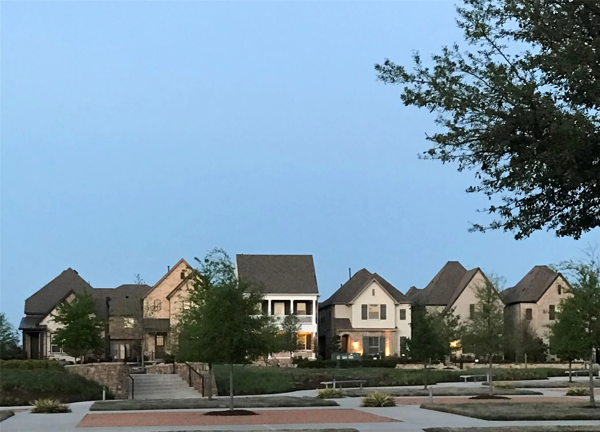 Single Family Residence For Rent in Collin County , 6321 Smithwick Drive, Mc Kinney, Texas 75070, 4 Bedroom, 3 Bathroom, 2 Garage spaces, 2,745 Sqft, built in 2016, mls#21379965, Real Estate Agent in Mc Kinney, Homes For Rent in Collin county, Homes For Rent in Mc Kinney, Realtor in Mc Kinney Texas, Real Estate Brokerage Independent Realty Texas, Luminita Cordes Realtor