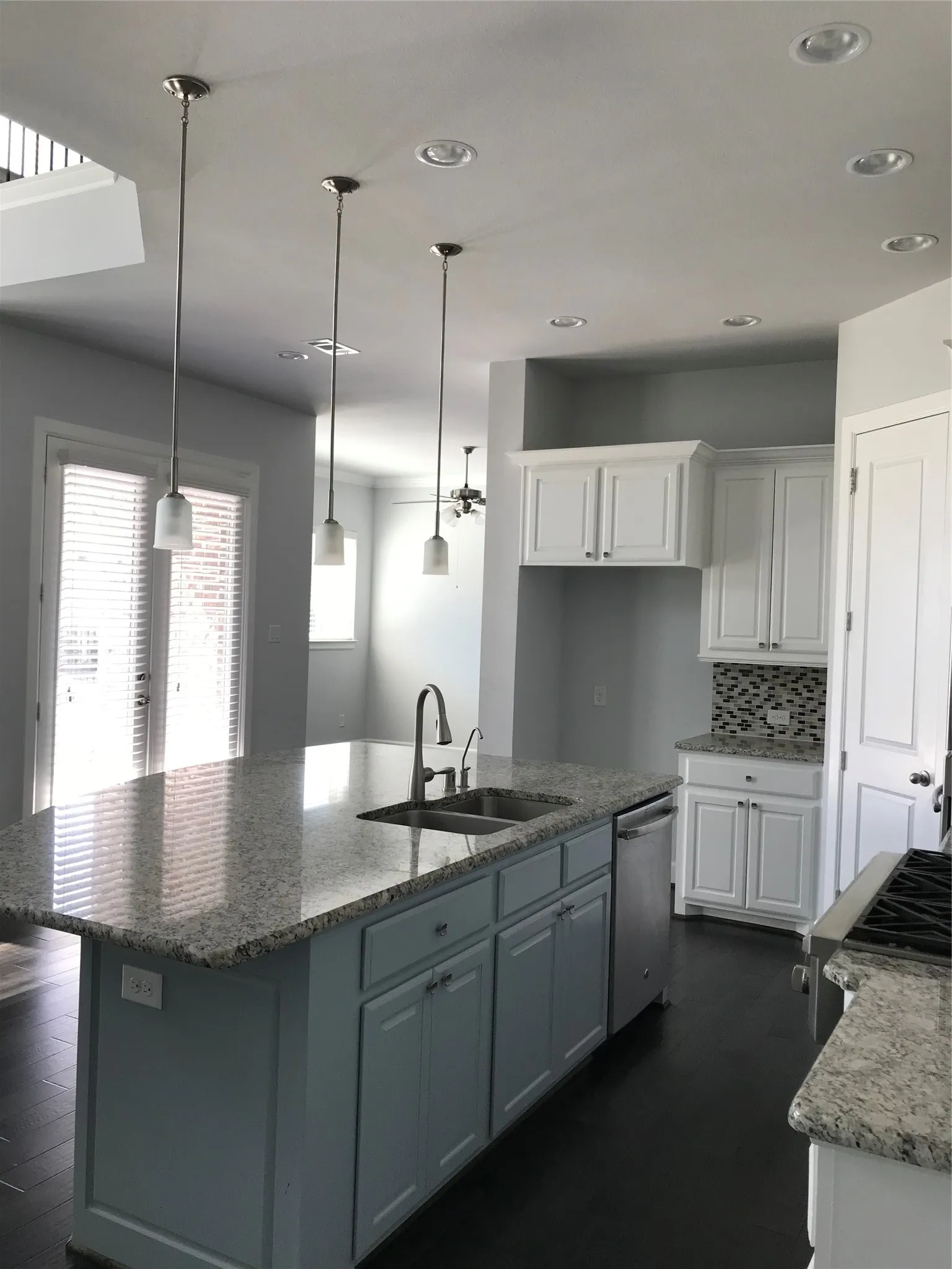 Single Family Residence For Rent in Collin County , 6321 Smithwick Drive, Mc Kinney, Texas 75070, 4 Bedroom, 3 Bathroom, 2 Garage spaces, 2,745 Sqft, built in 2016, mls#21379965, Real Estate Agent in Mc Kinney, Homes For Rent in Collin county, Homes For Rent in Mc Kinney, Realtor in Mc Kinney Texas, Real Estate Brokerage Independent Realty Texas, Luminita Cordes Realtor