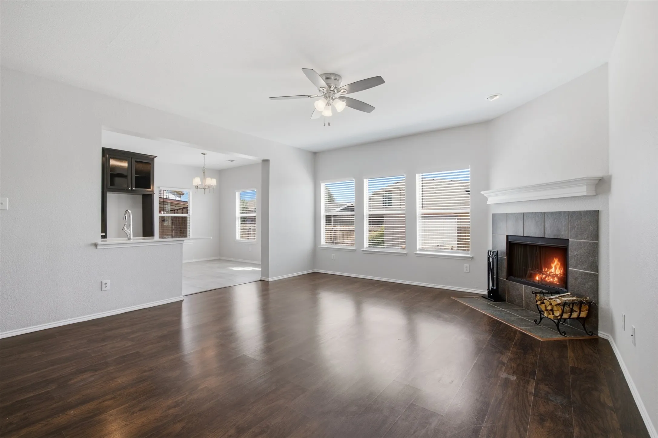 Great Open Floor Plan!