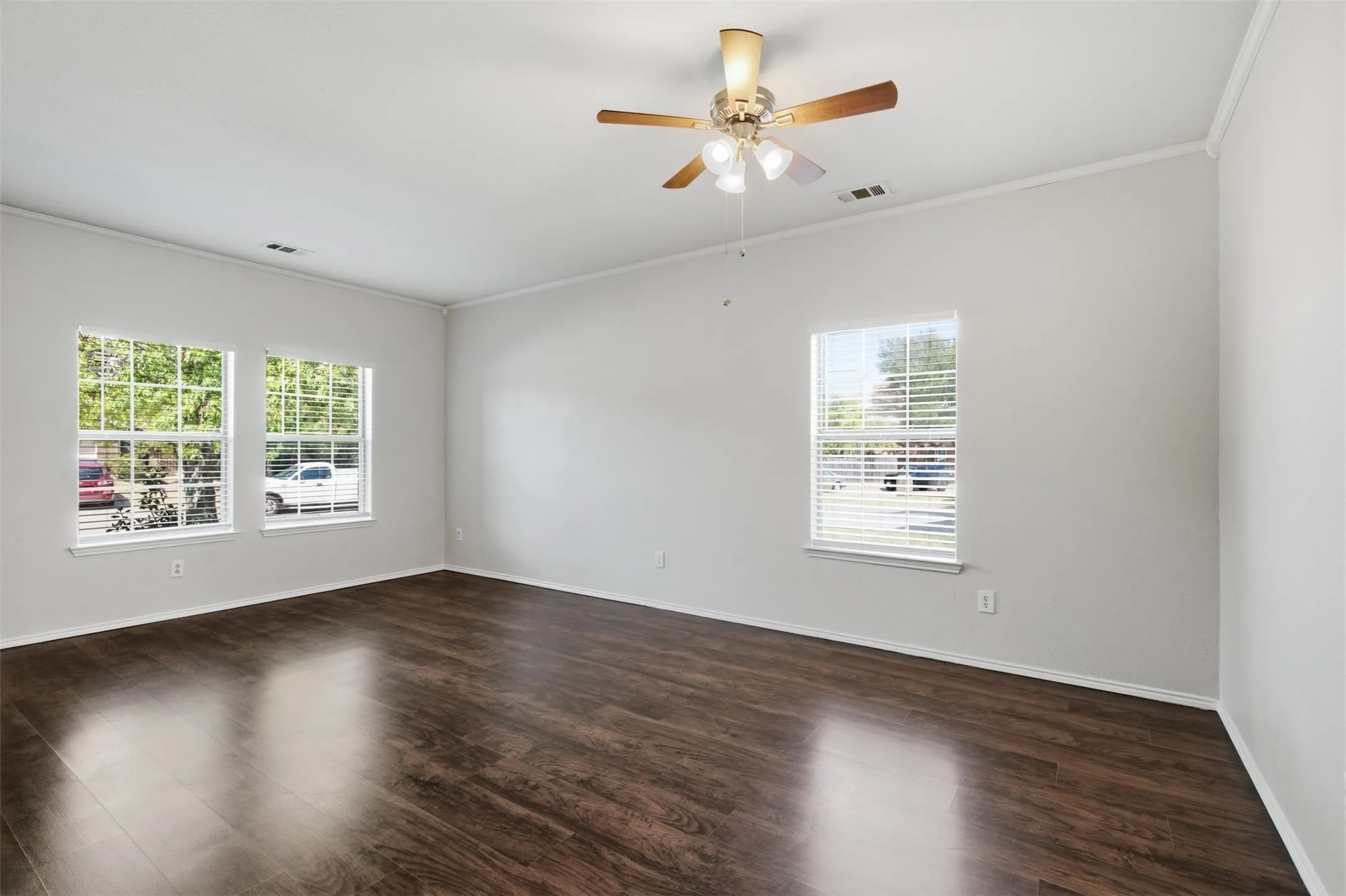 Formal Dining and Sitting Area! Great for Large Dinners!
