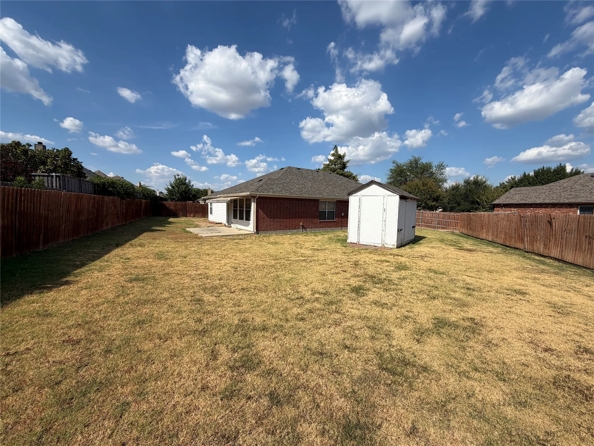 Single Family Residence For Rent in Collin County , 4401 Willow Wood Road, Melissa, Texas 75454, 3 Bedroom, 2 Bathroom, 2 Garage spaces, 1,984 Sqft, built in 2009, mls#21379976, Real Estate Agent in Melissa, Homes For Rent in Collin county, Homes For Rent in Melissa, Realtor in Melissa Texas, Real Estate Brokerage Independent Realty Texas, Luminita Cordes Realtor