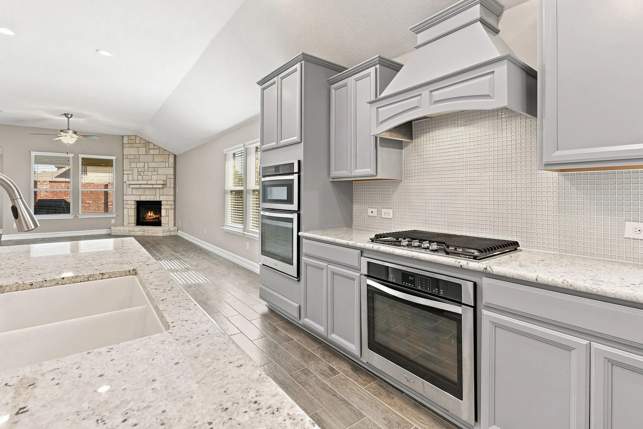 Single Family Residence For Sale in Collin County , 3812 Valachian Circle, Mc Kinney, Texas 75071, 3 Bedroom, 2 Bathroom, 2 Garage spaces, 2,202 Sqft, built in 2016, mls#21379715, Real Estate Agent in Mc Kinney, Homes For Sale in Collin county, Homes For Sale in Mc Kinney, Realtor in Mc Kinney Texas, Real Estate Brokerage Independent Realty Texas, Luminita Cordes Realtor