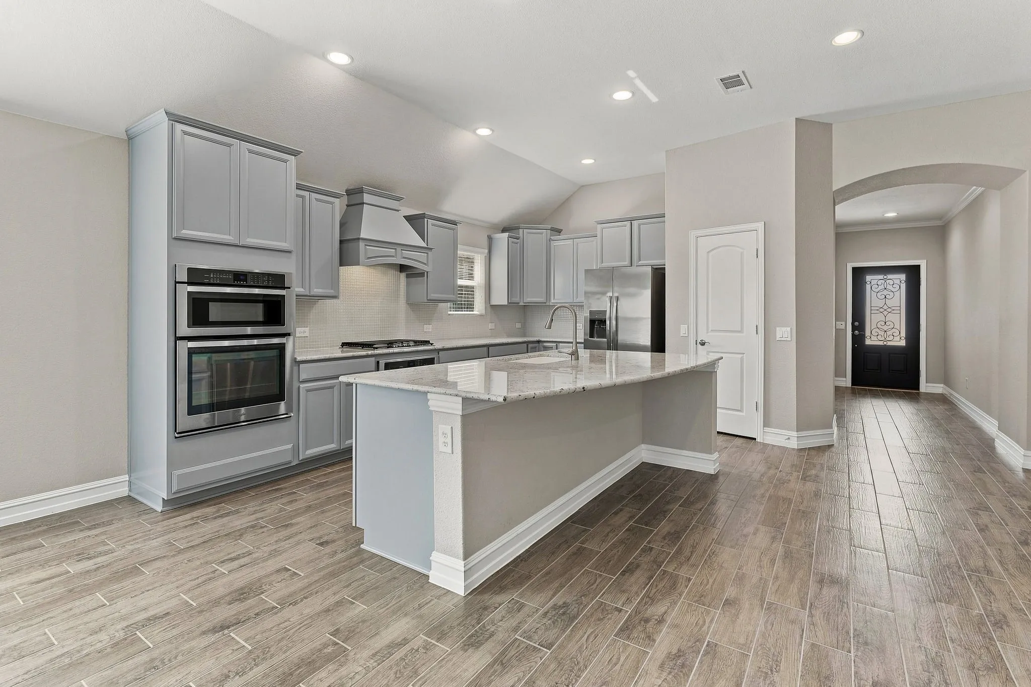 Single Family Residence For Sale in Collin County , 3812 Valachian Circle, Mc Kinney, Texas 75071, 3 Bedroom, 2 Bathroom, 2 Garage spaces, 2,202 Sqft, built in 2016, mls#21379715, Real Estate Agent in Mc Kinney, Homes For Sale in Collin county, Homes For Sale in Mc Kinney, Realtor in Mc Kinney Texas, Real Estate Brokerage Independent Realty Texas, Luminita Cordes Realtor