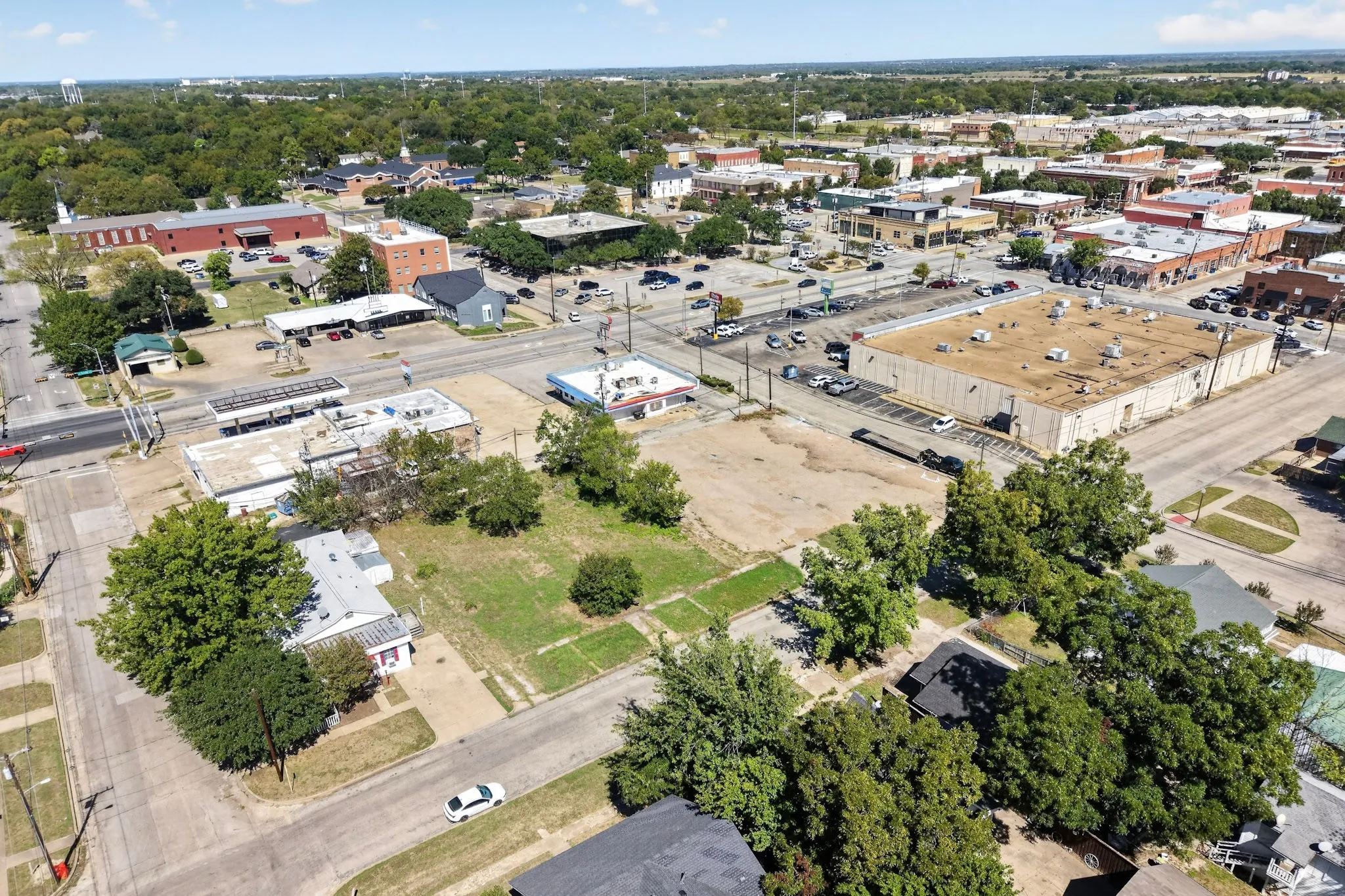 Unimproved Land For Sale in Ellis County , 406 W Brown Street, Ennis, Texas 75119, 0, 0, Garage spaces, 0 Sqft, built in 0, mls#21379983, Real Estate Agent in Ennis, Homes For Sale in Ellis county, Homes For Sale in Ennis, Realtor in Ennis Texas, Real Estate Brokerage Independent Realty Texas, Luminita Cordes Realtor